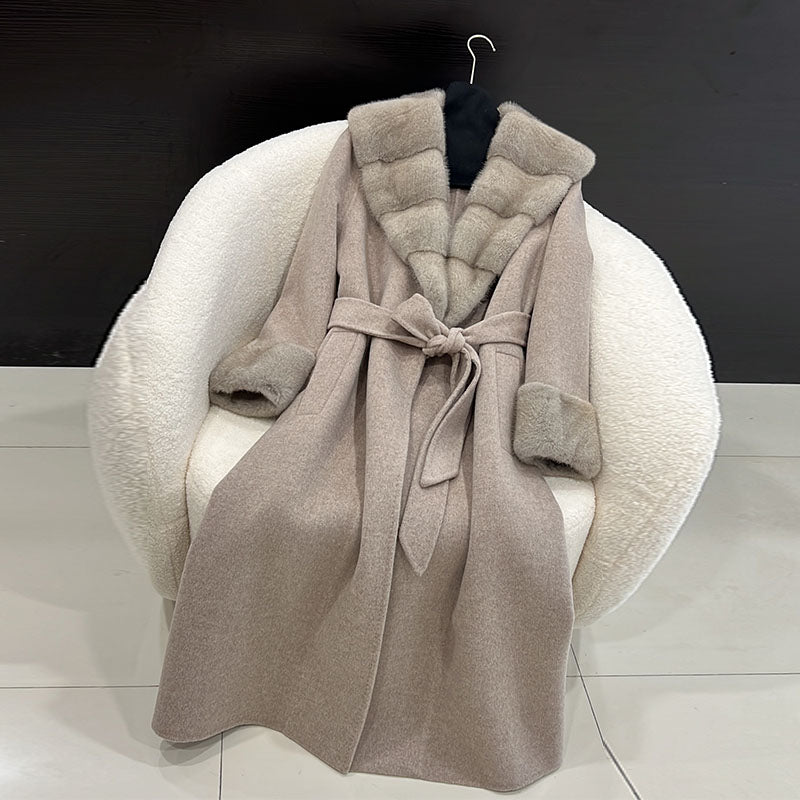 Double-faced cashmere coat mid-length mink collar