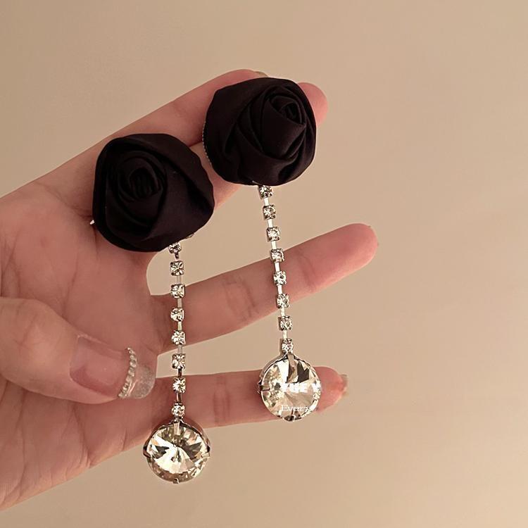 Polish Rose French Retro Satin Three-dimensional Flower Earrings Zircon Flash Diamond Long Tassel Earrings