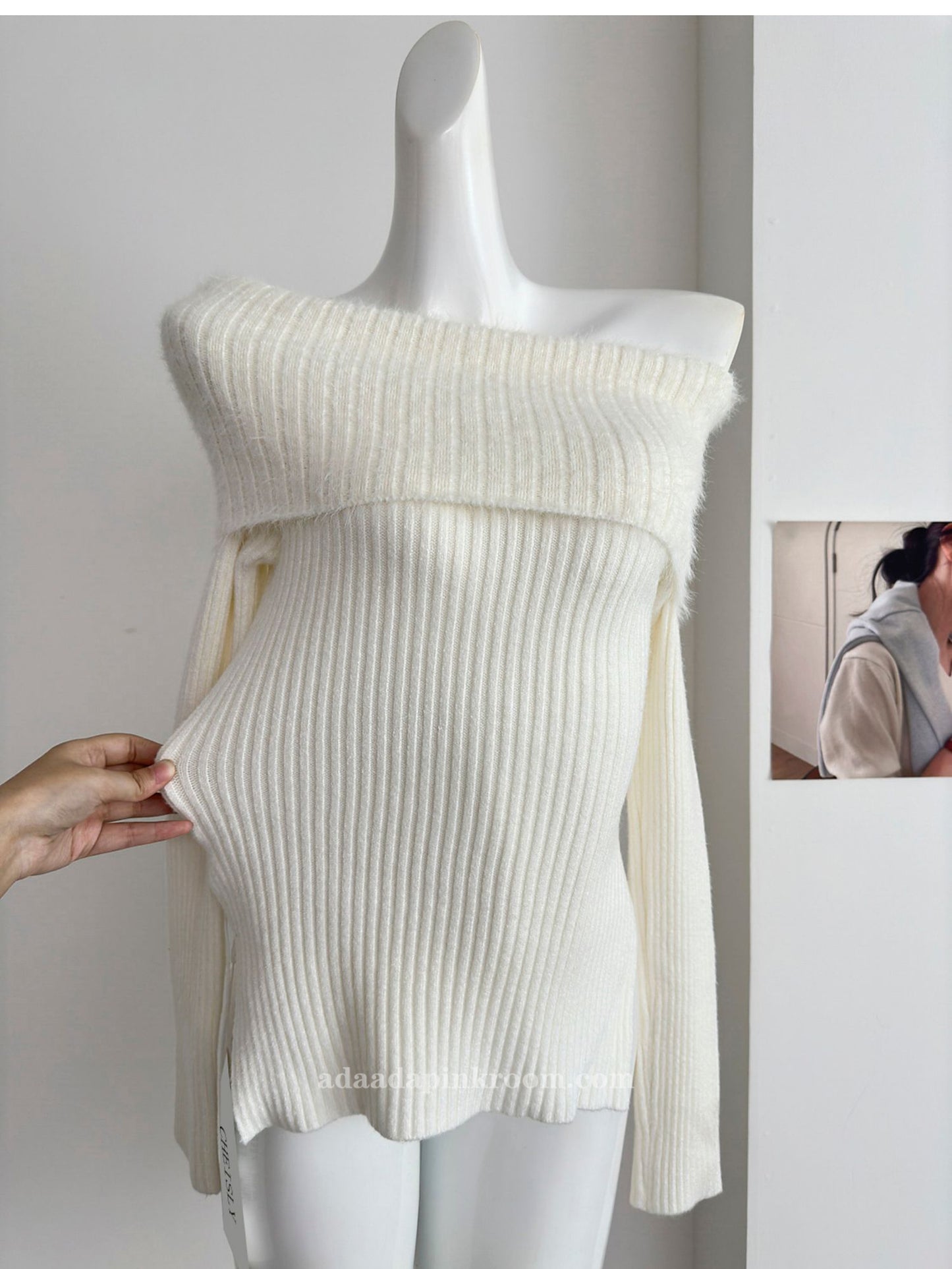 women's short off shoulder sweater