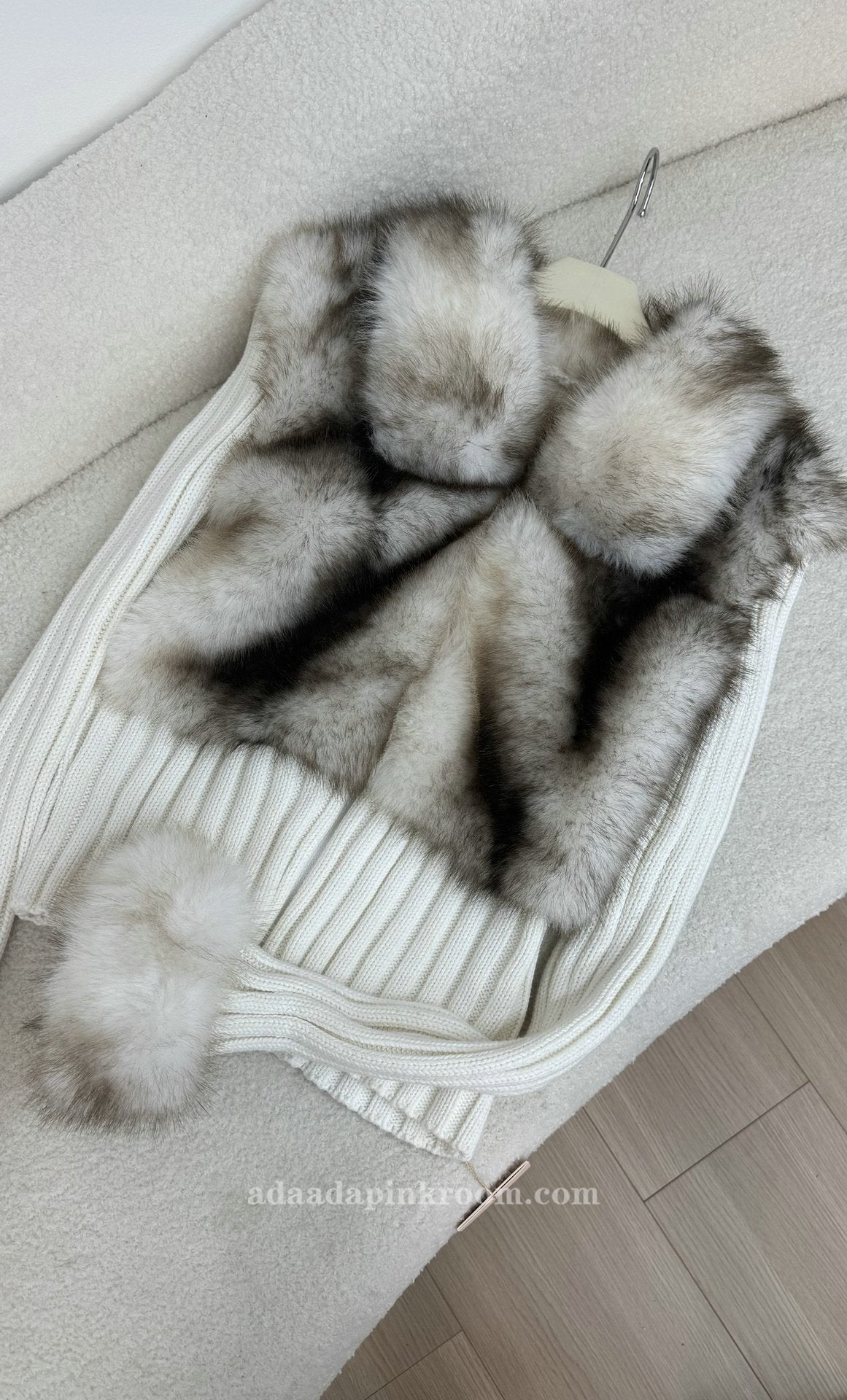 Plush lapel long-sleeved knitted cardigan