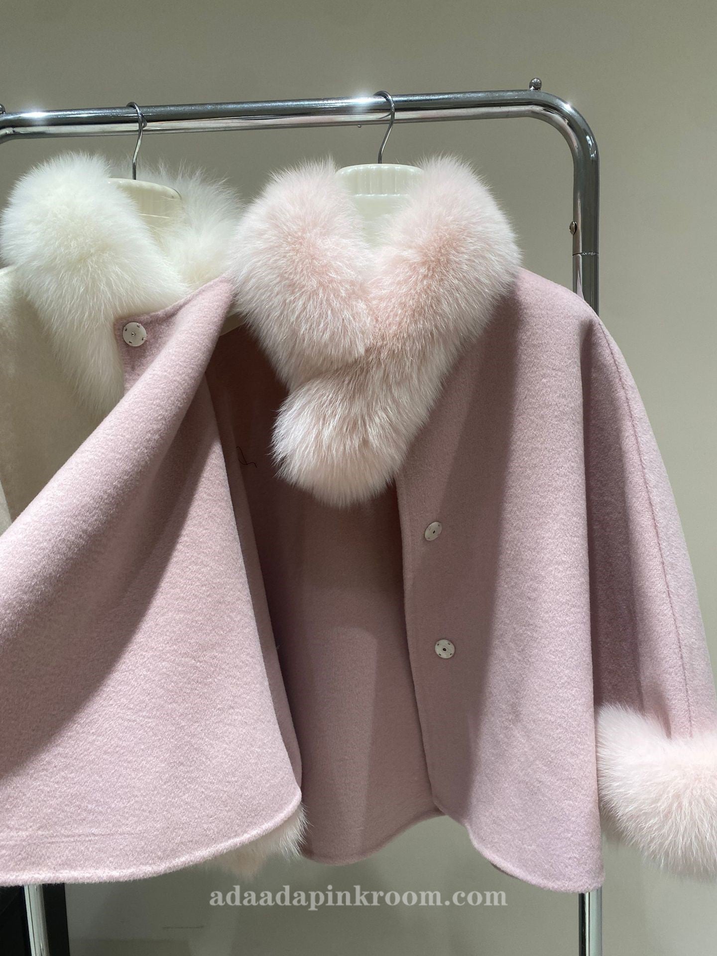 Double-faced cashmere coat with small cape
