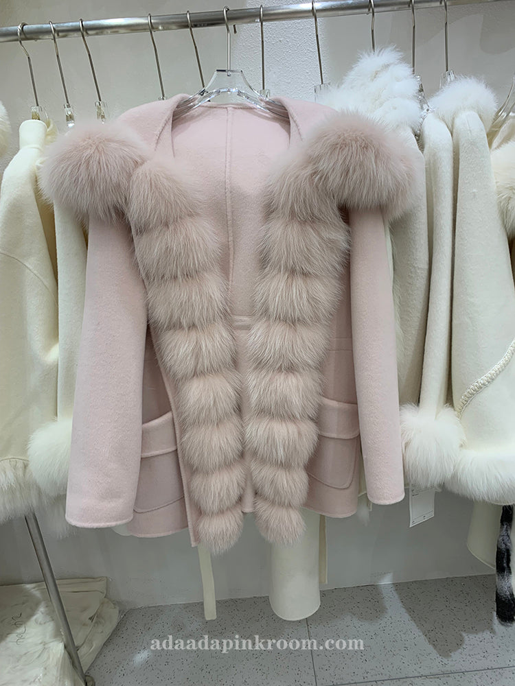 Double-faced cashmere coat with fur