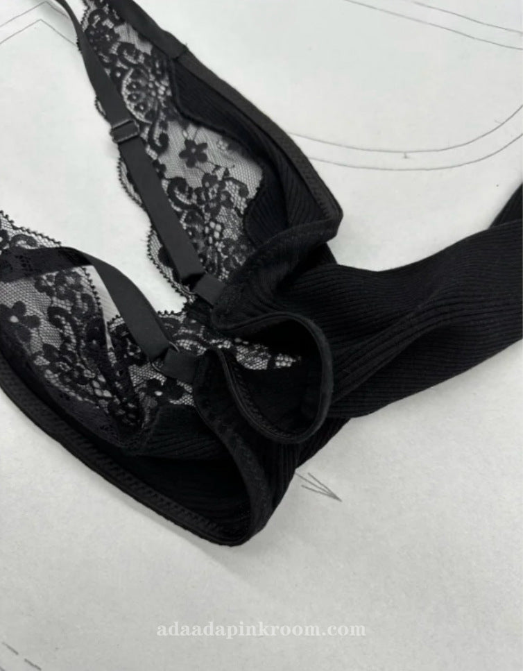 Lace base v-neck silk camisole