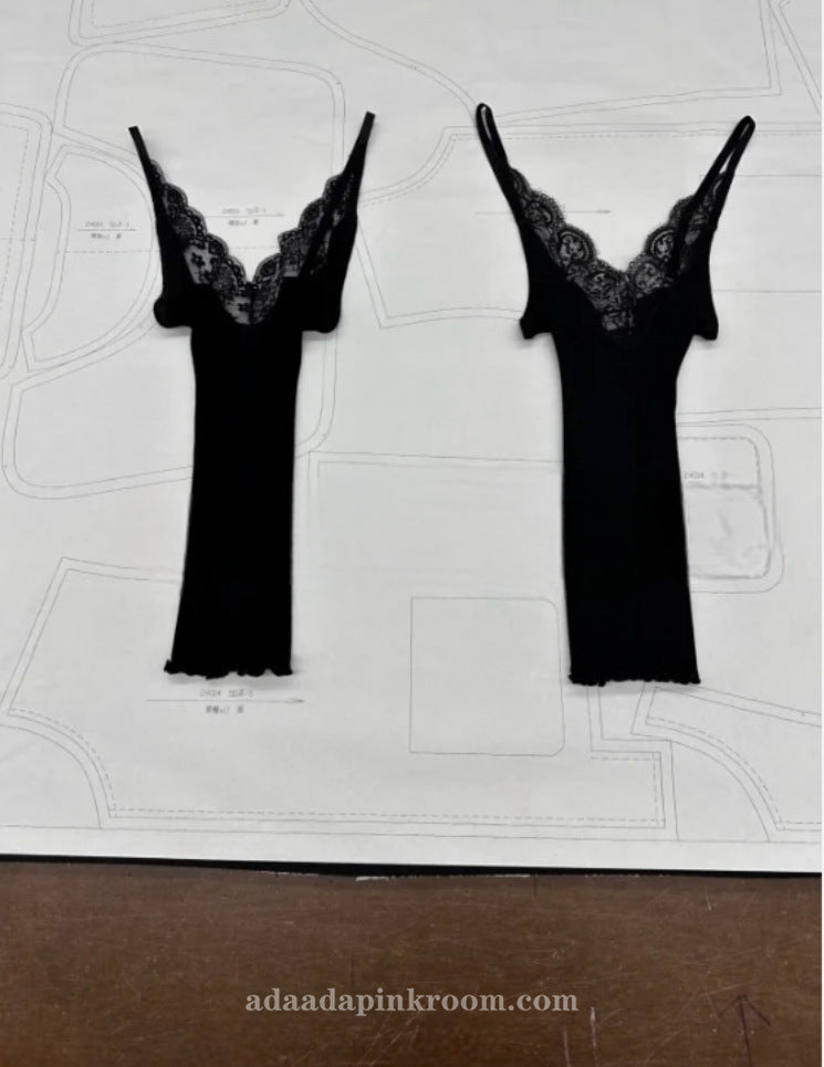 Lace base v-neck silk camisole