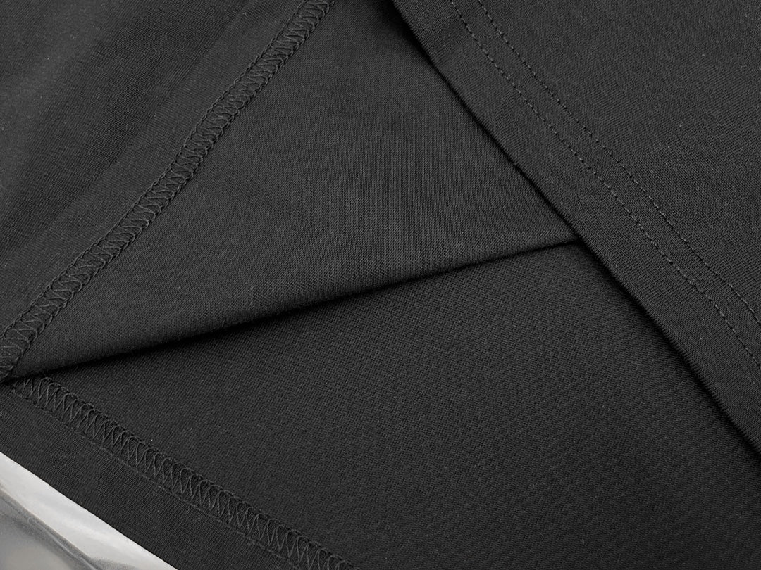 Minimalist round-neck sleeveless long dress