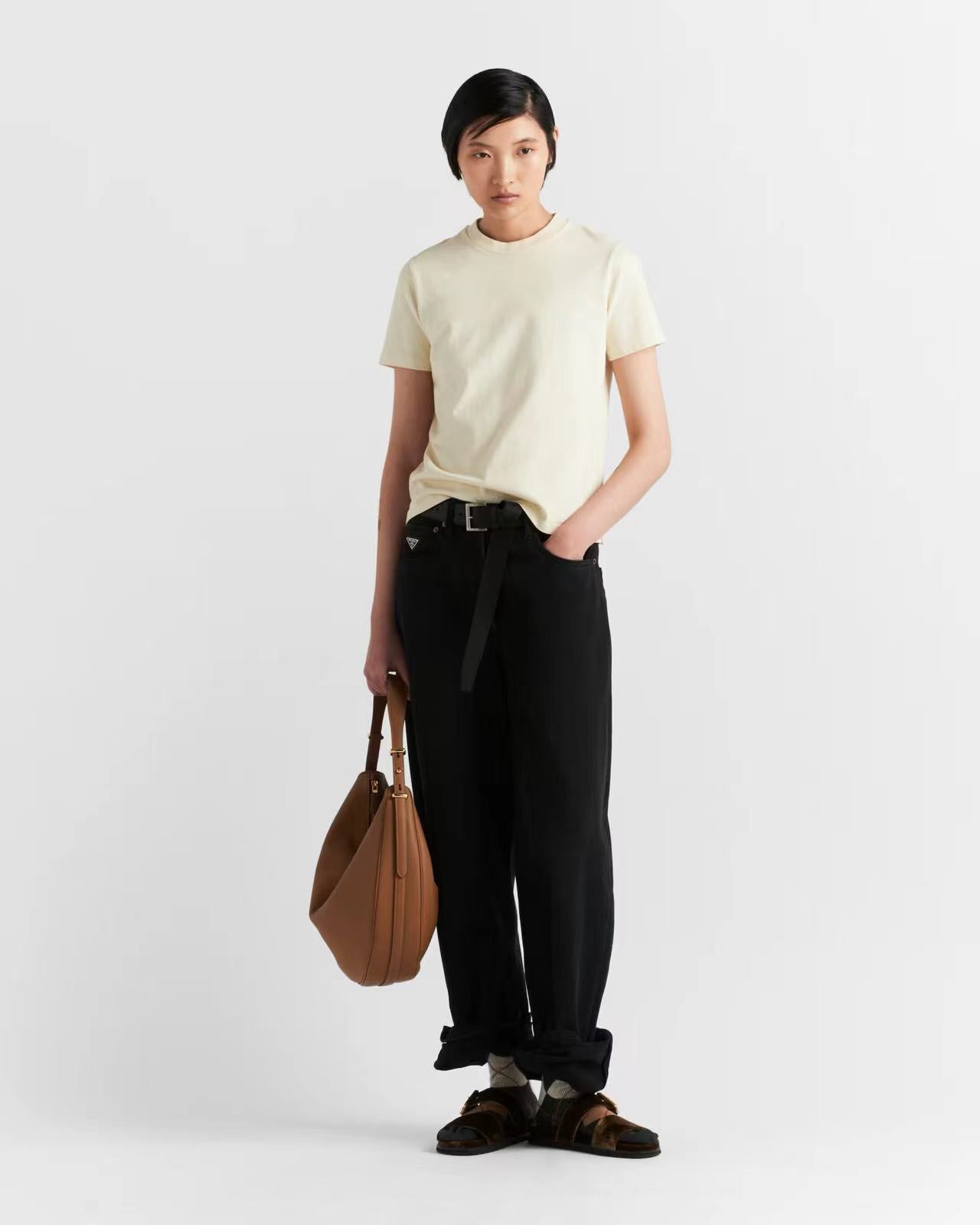 Basic triangle logo T-shirt