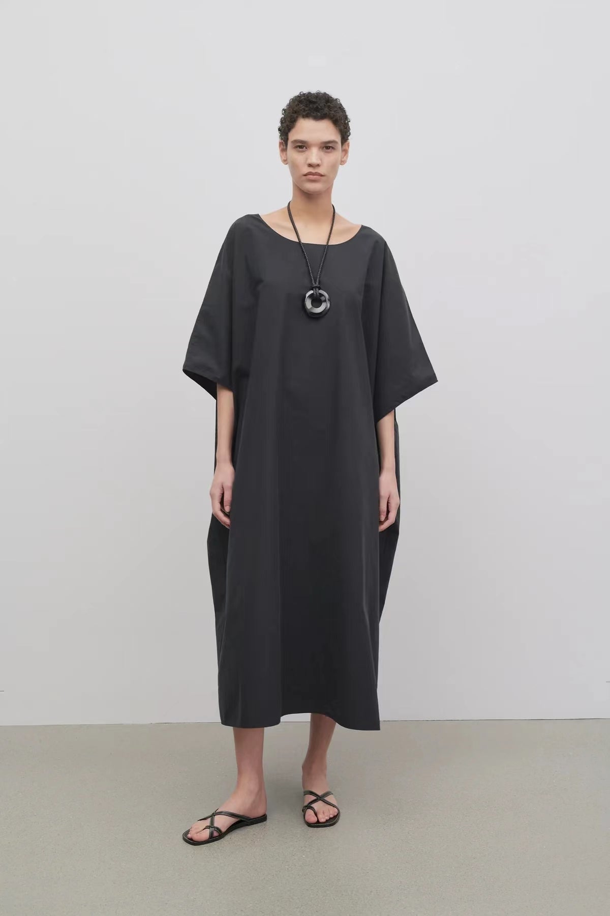 Short-sleeved loose T-shirt