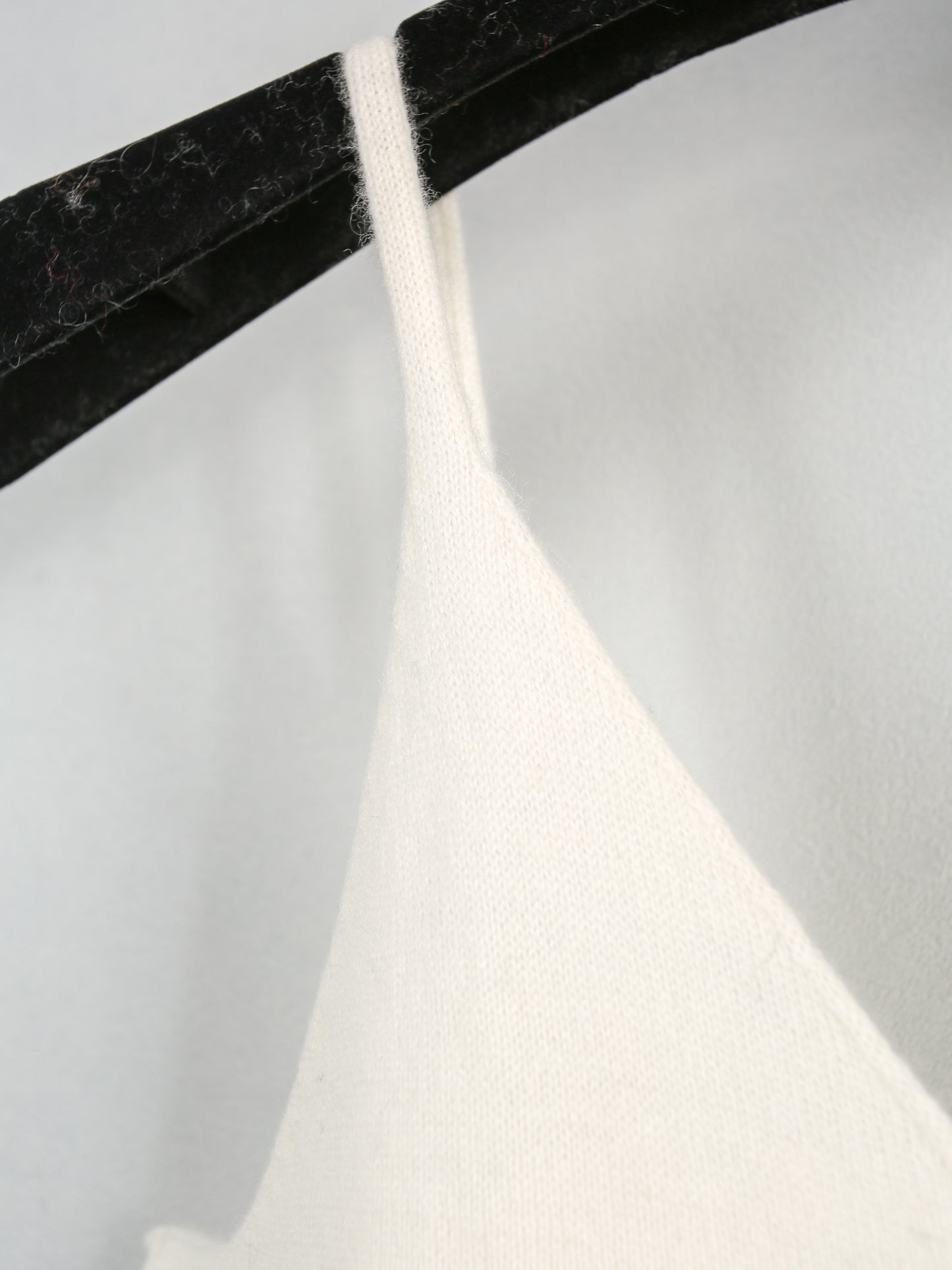 Cashmere V-neck seamless knitted camisole