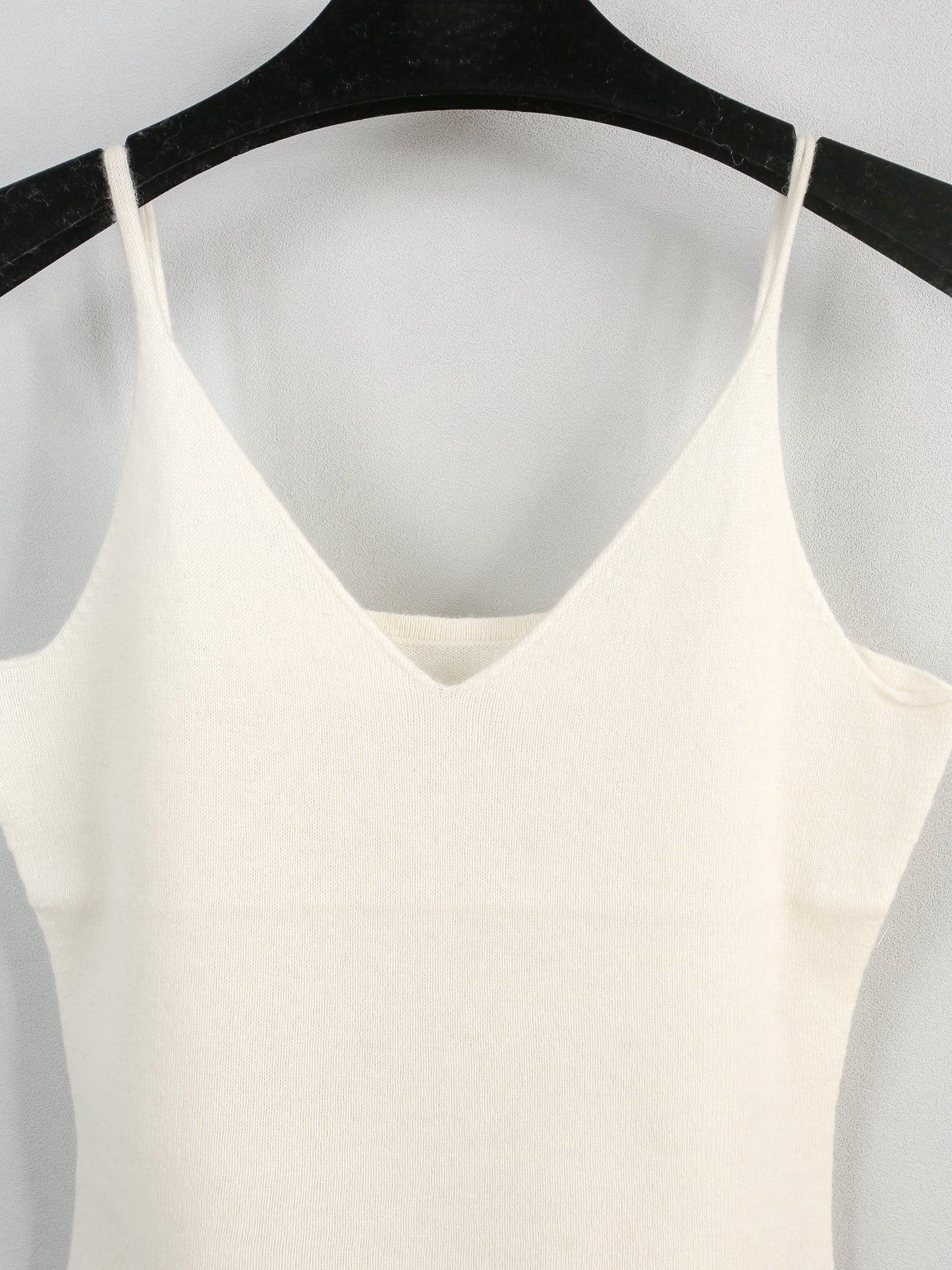 Cashmere V-neck seamless knitted camisole