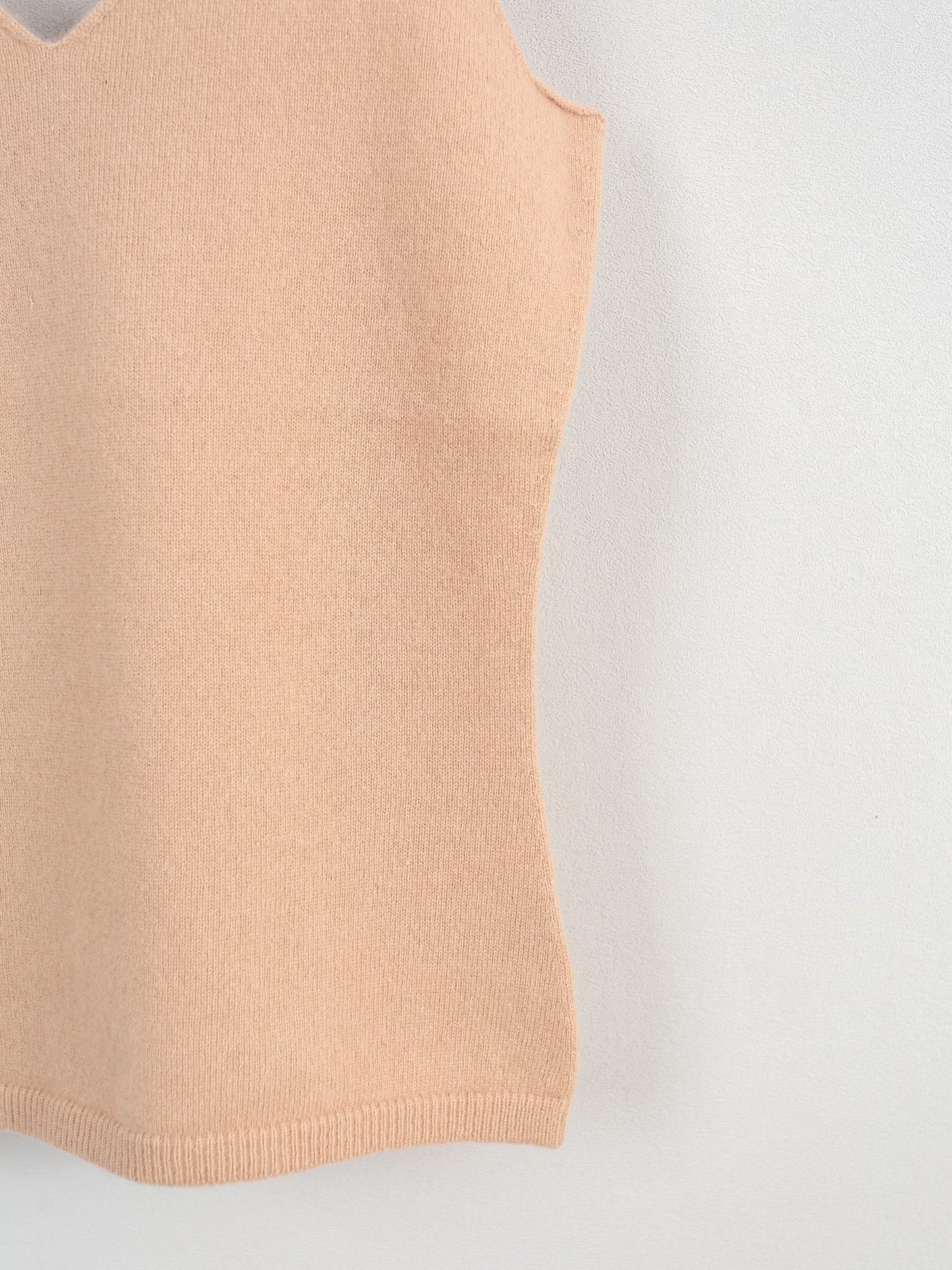 Cashmere V-neck seamless knitted camisole