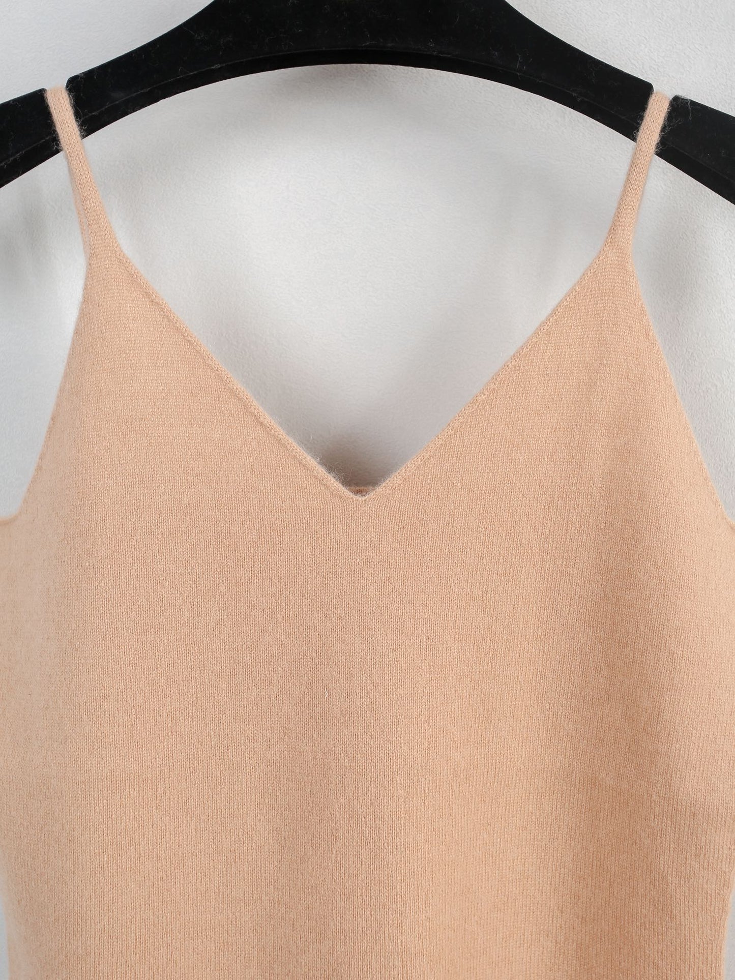 Cashmere V-neck seamless knitted camisole