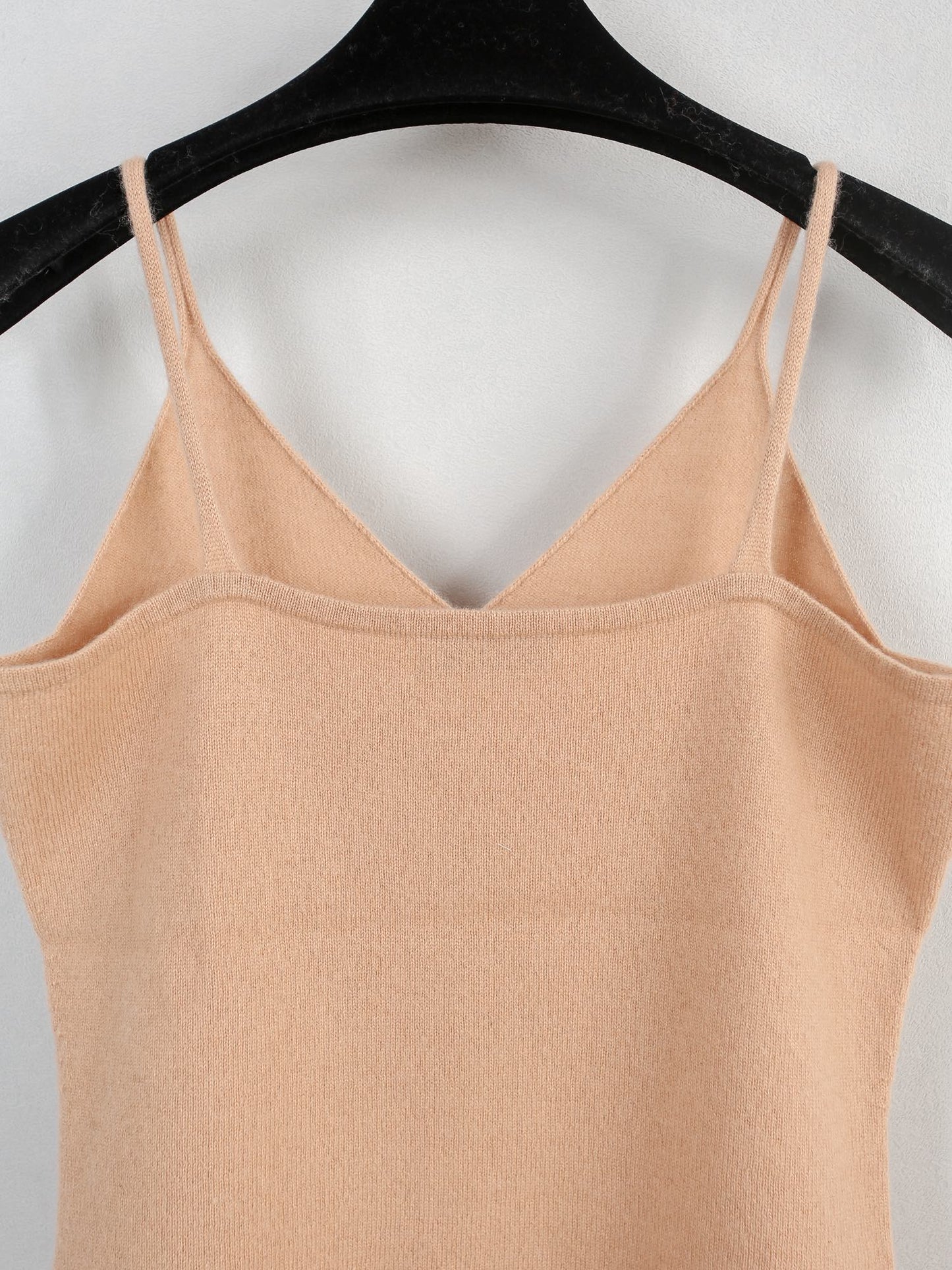 Cashmere V-neck seamless knitted camisole