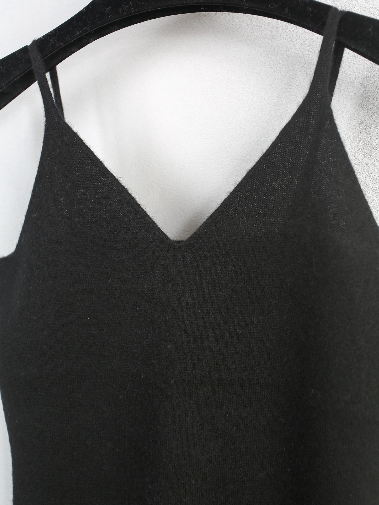 Cashmere V-neck seamless knitted camisole