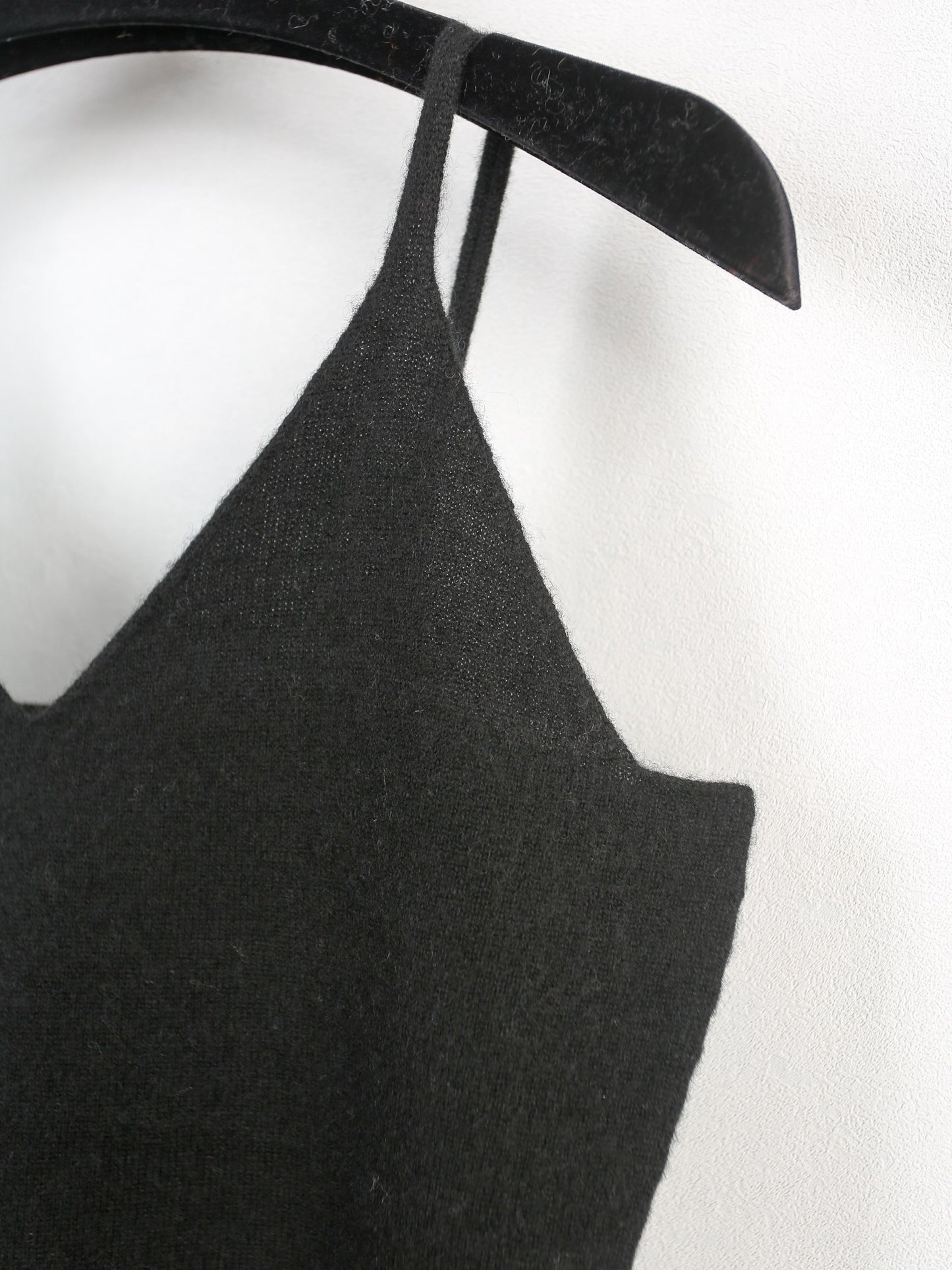 Cashmere V-neck seamless knitted camisole