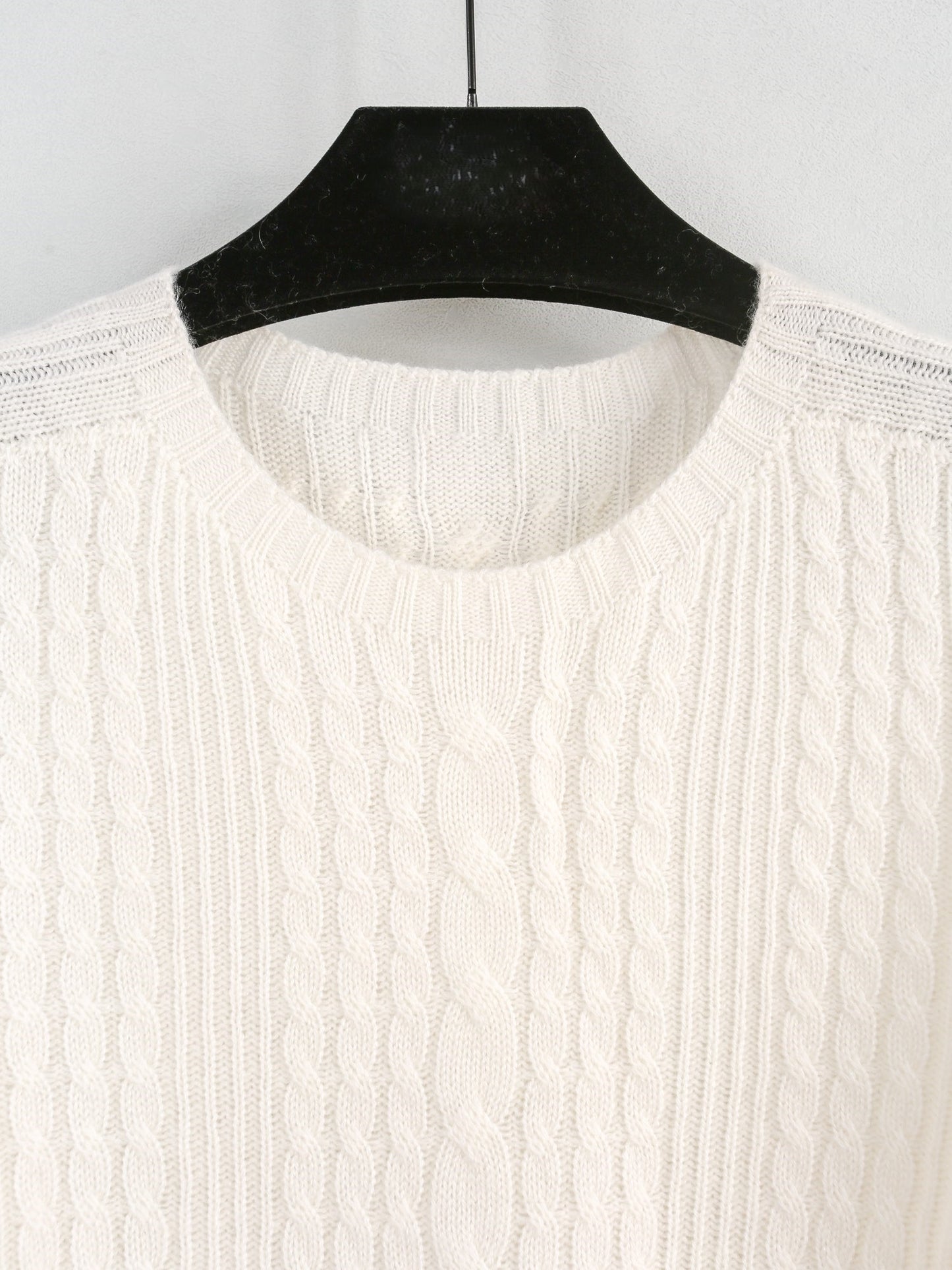 Cashmere crew neck cable knit sweater