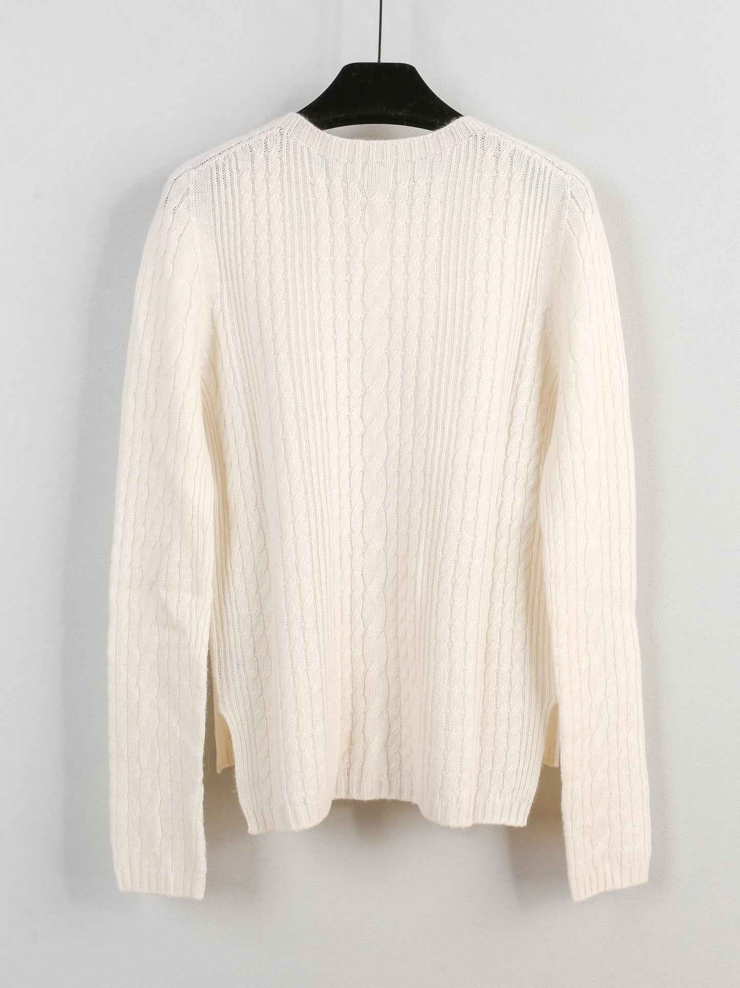 Cashmere crew neck cable knit sweater