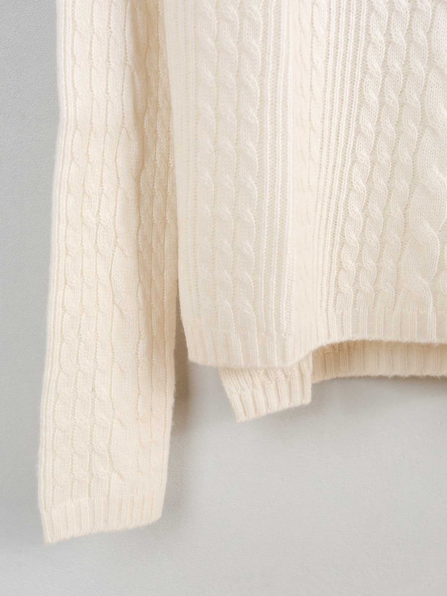 Cashmere crew neck cable knit sweater