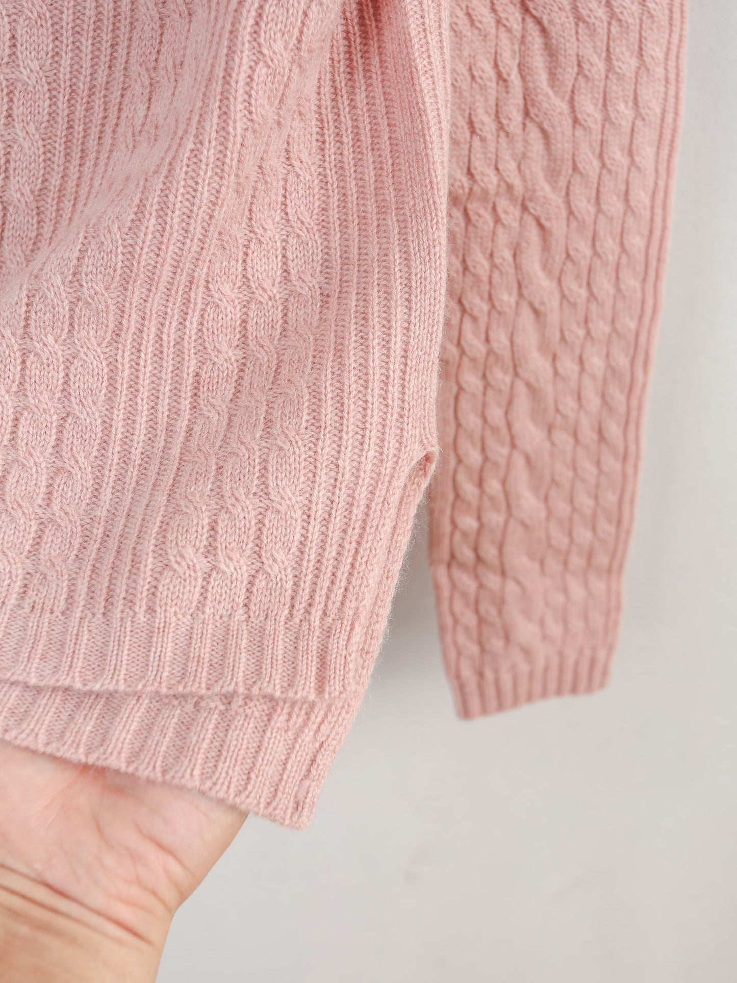 Cashmere crew neck cable knit sweater