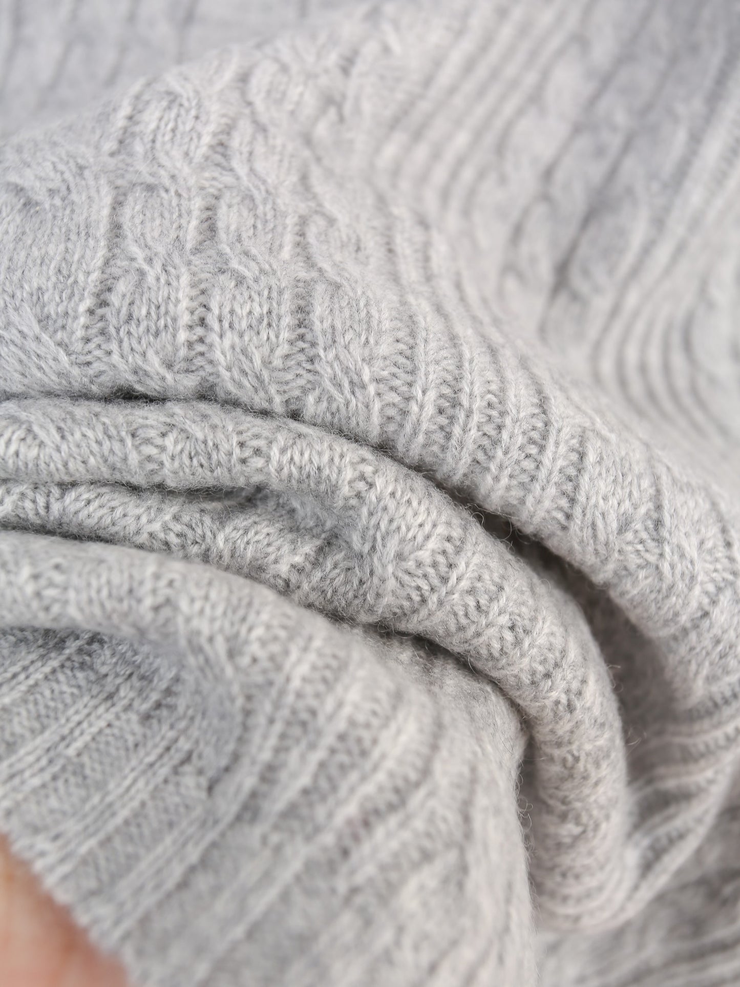 Cashmere crew neck cable knit sweater