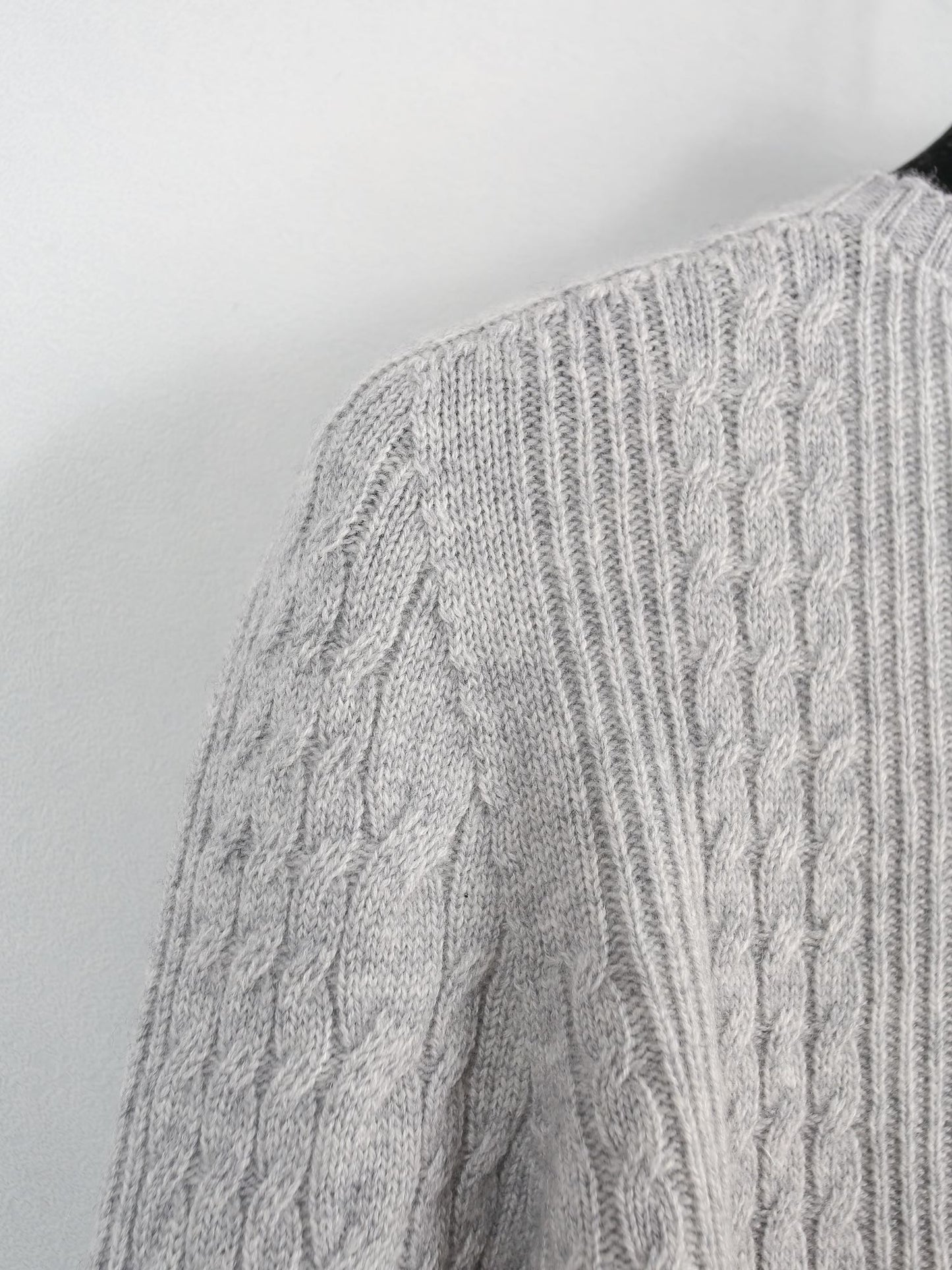 Cashmere crew neck cable knit sweater