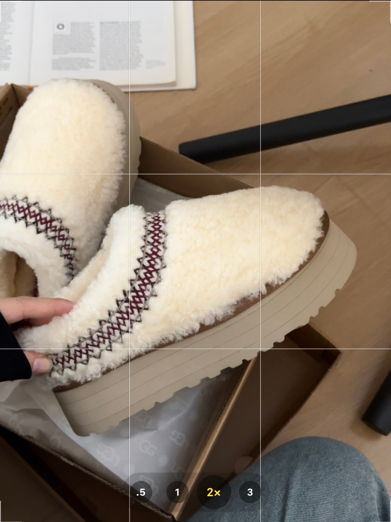 Mini snow boots