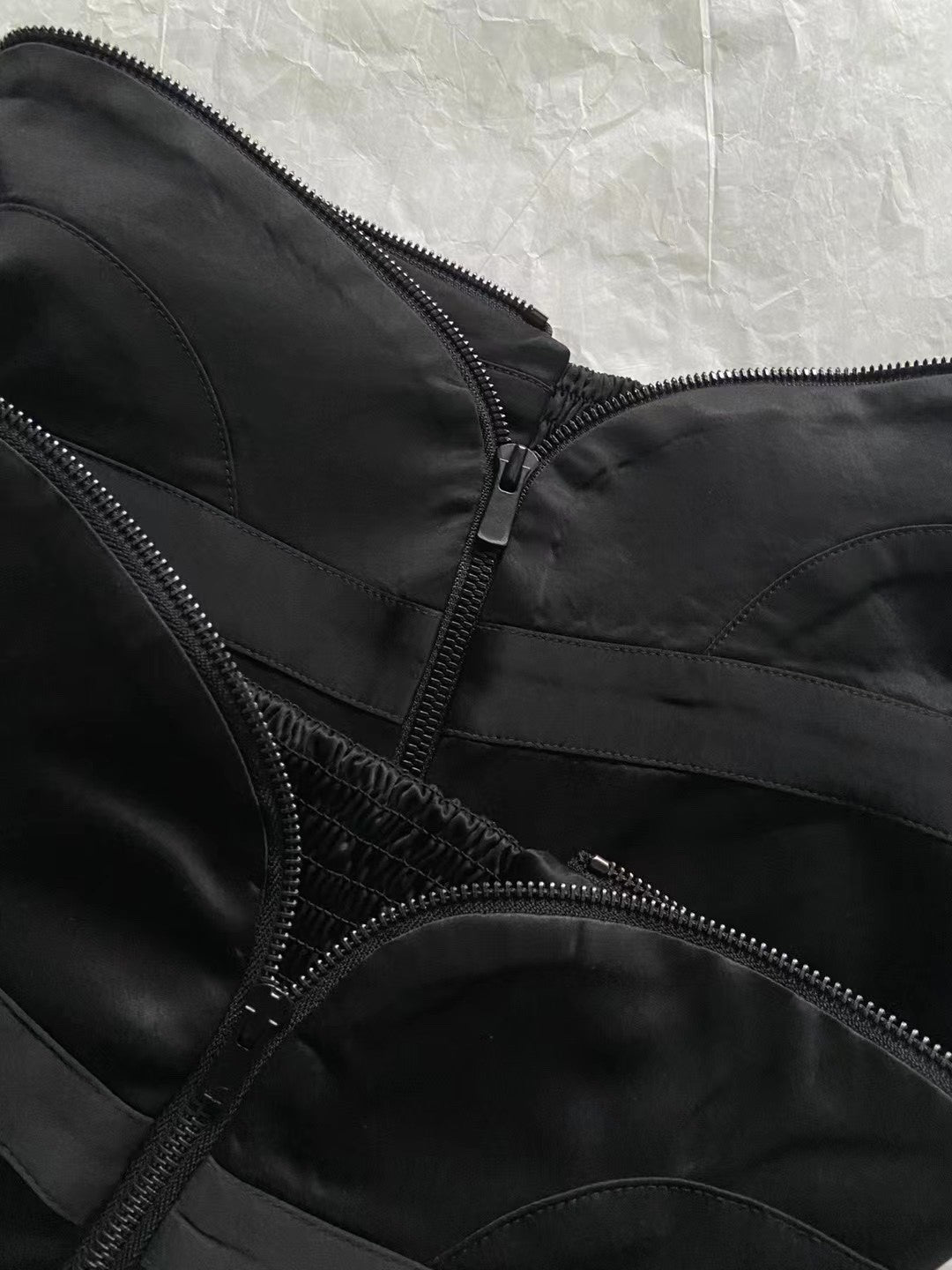 Black waist