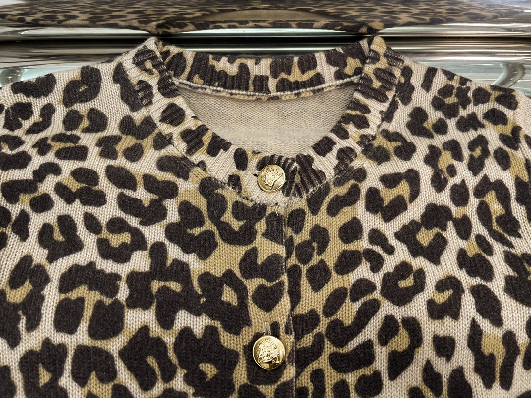 Leopard jacquard knit cardigan
