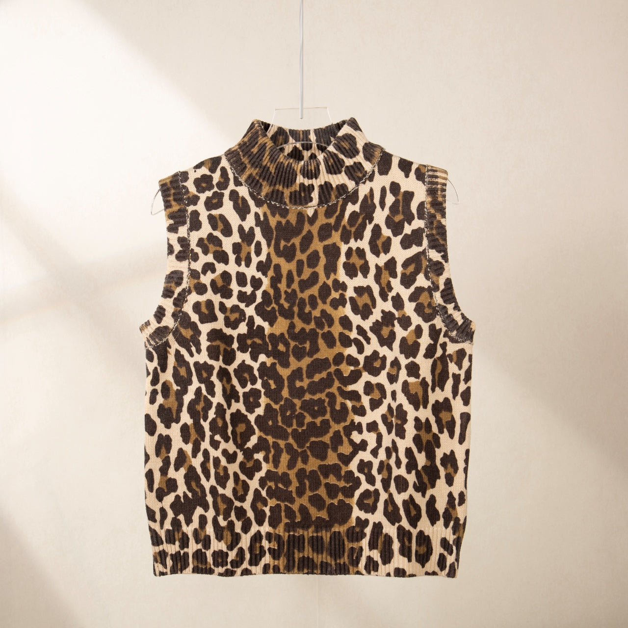 Leopard print knitted vest
