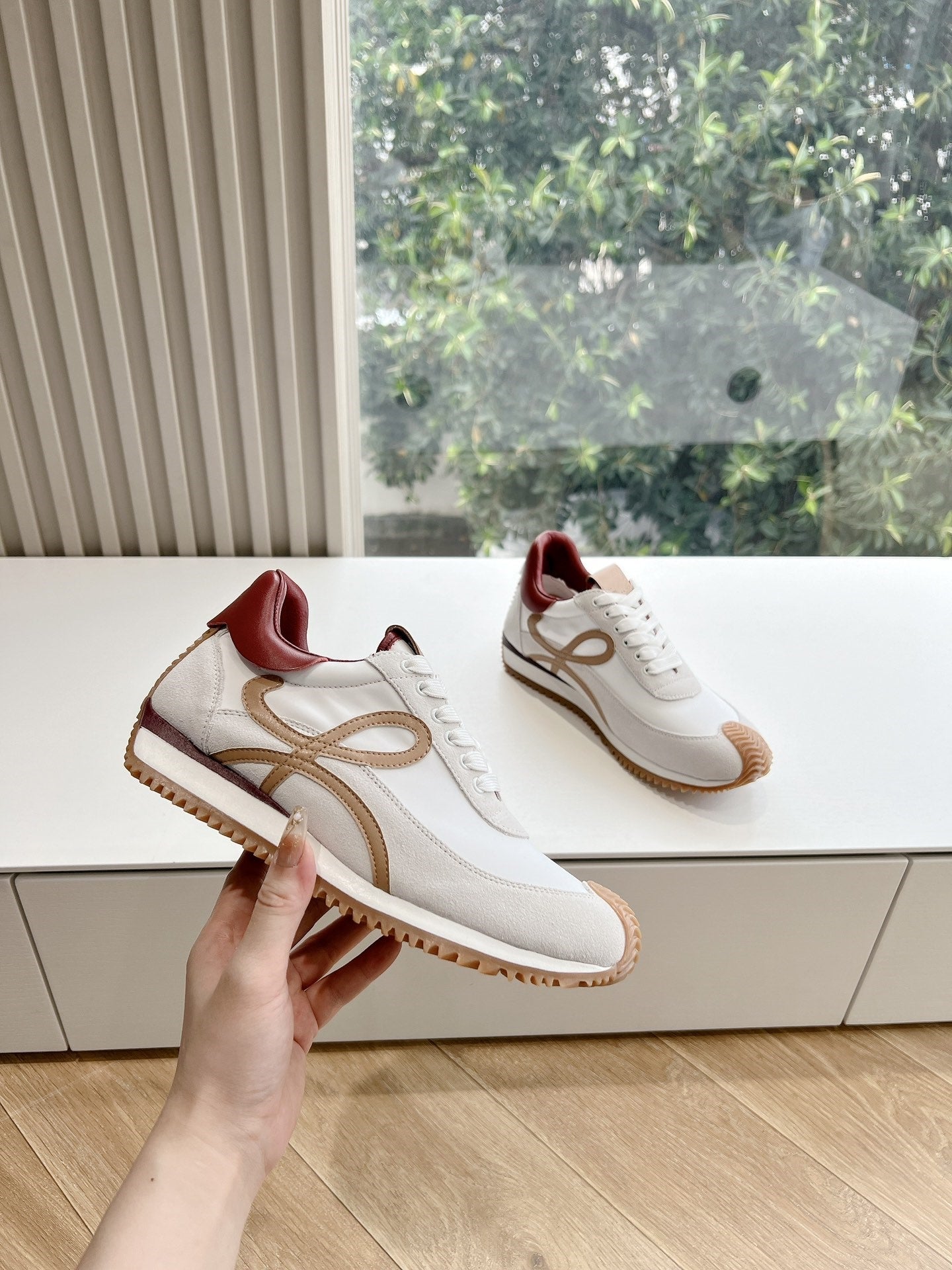 Colorblocked Dexterity Shoes