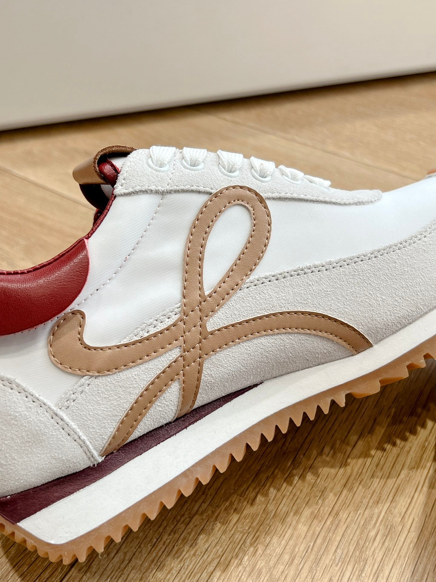 Colorblocked Dexterity Shoes