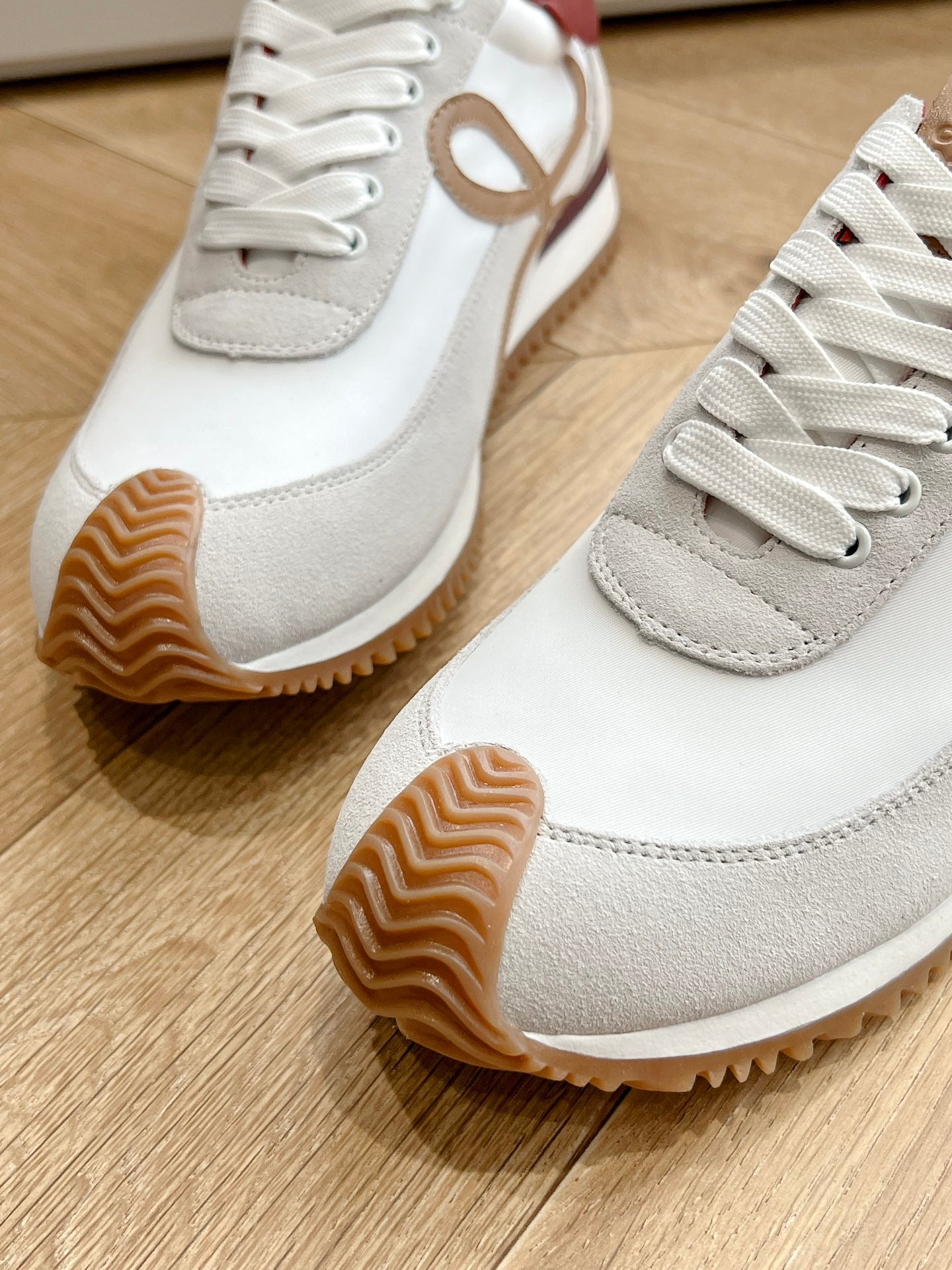 Colorblocked Dexterity Shoes