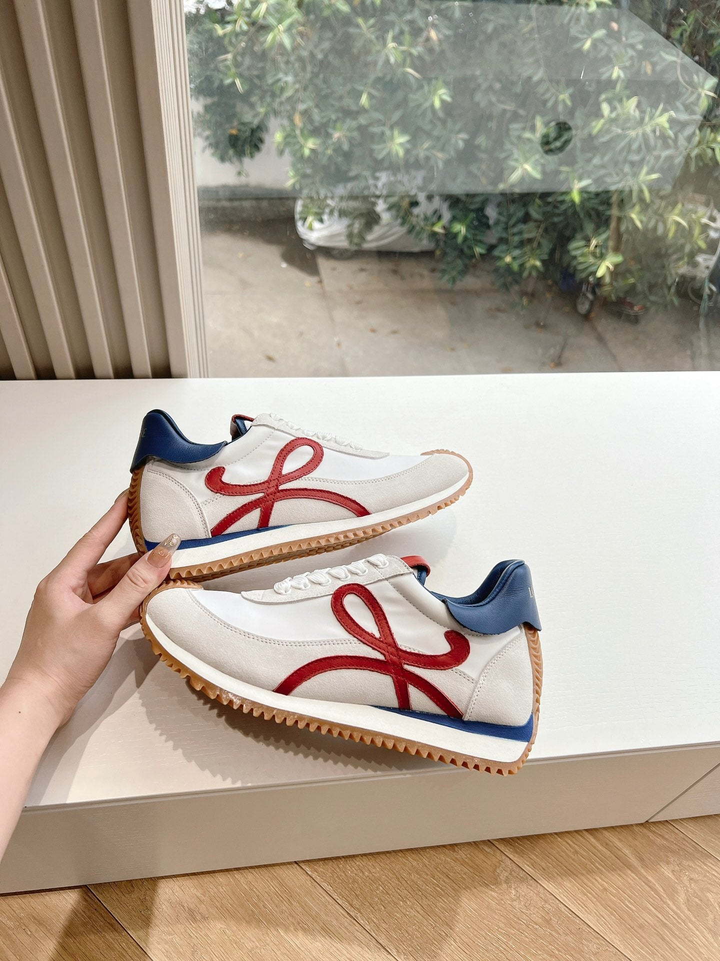 Colorblocked Dexterity Shoes