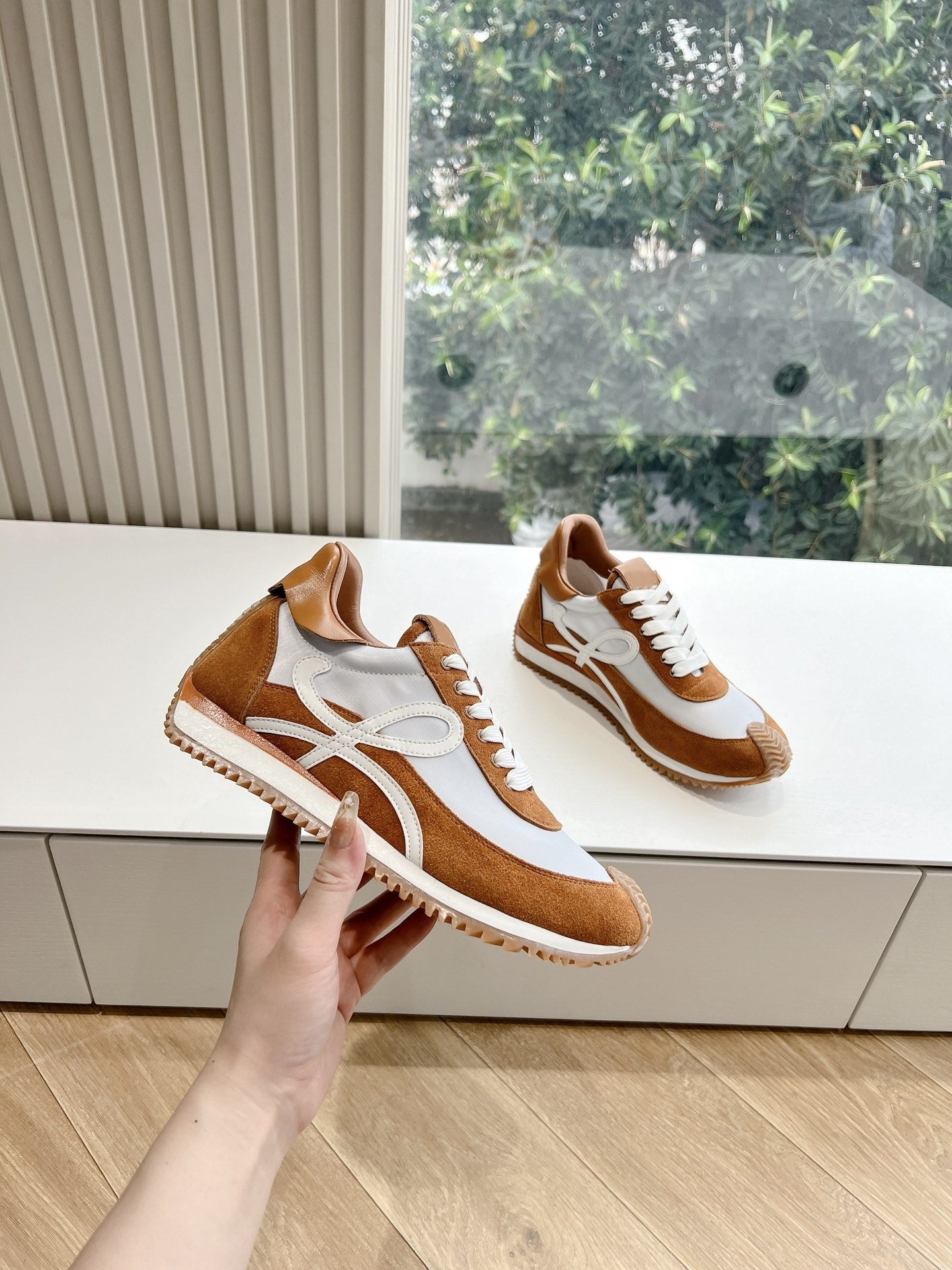 Colorblocked Dexterity Shoes