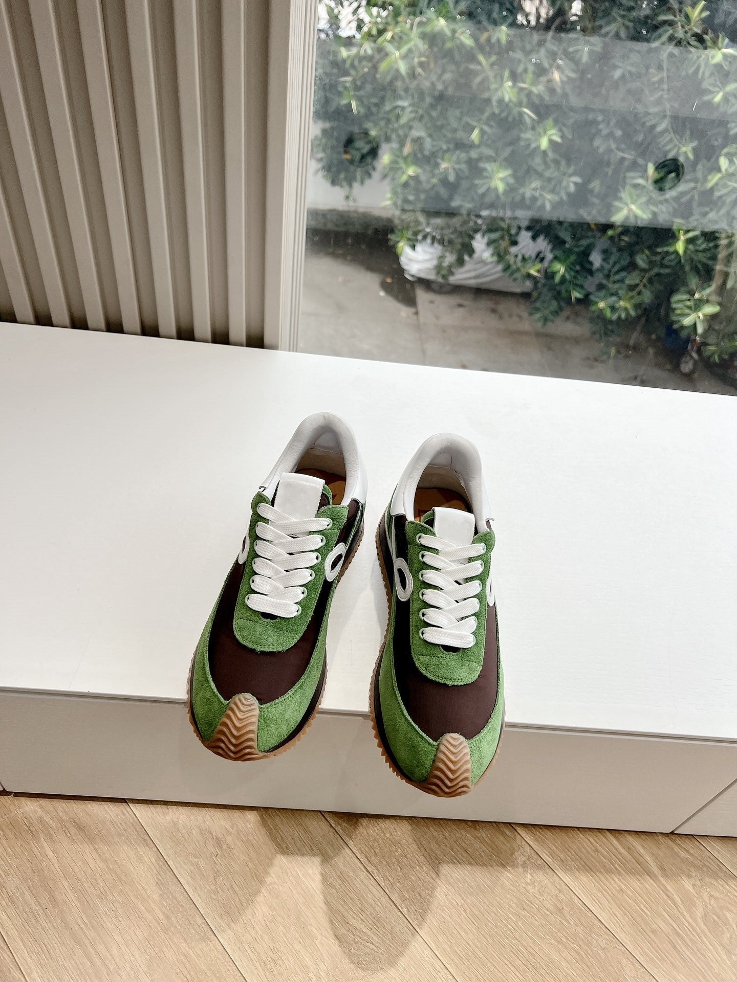 Colorblocked Dexterity Shoes