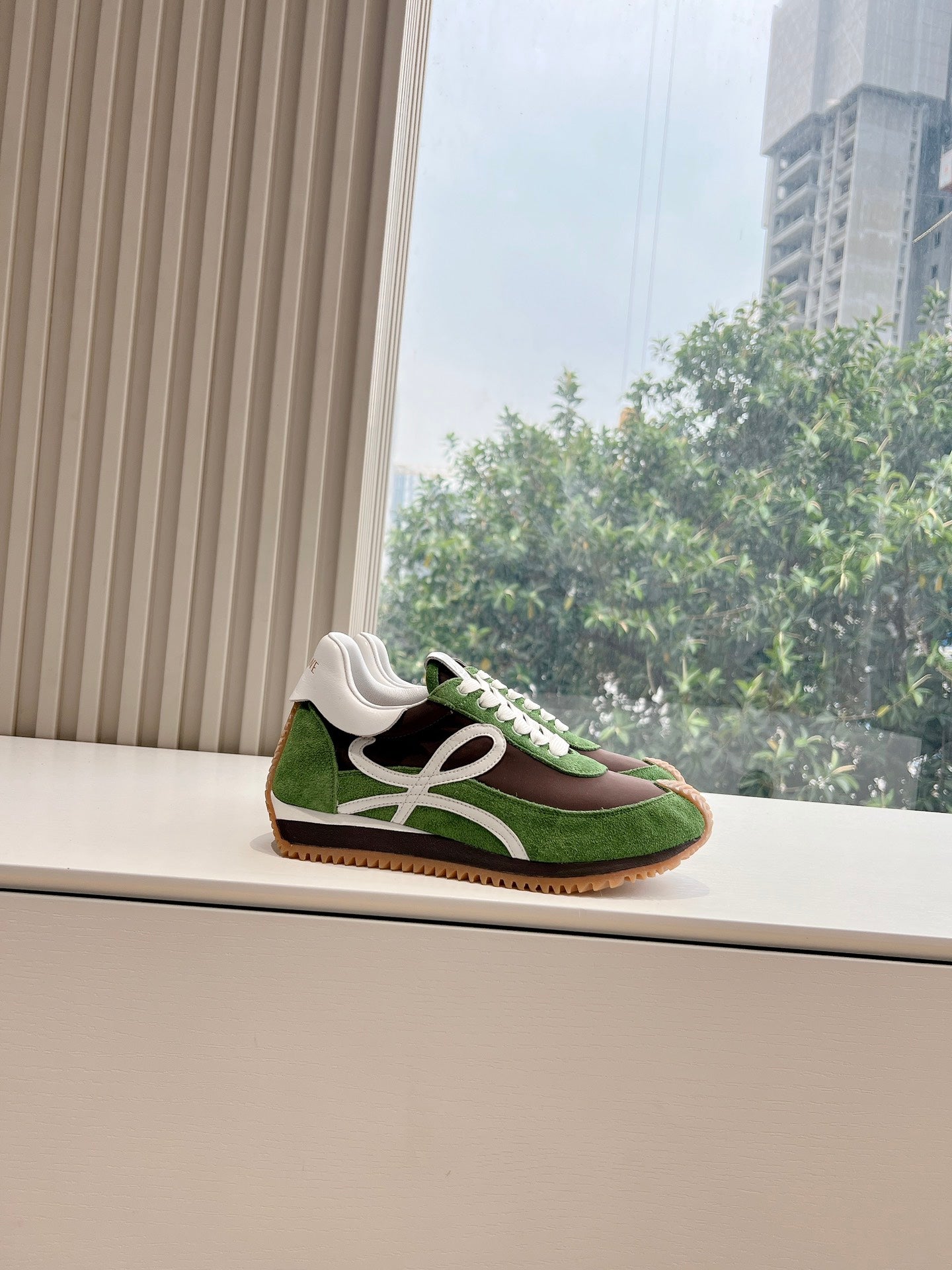 Colorblocked Dexterity Shoes