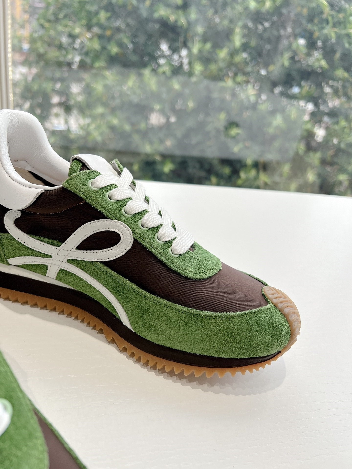 Colorblocked Dexterity Shoes
