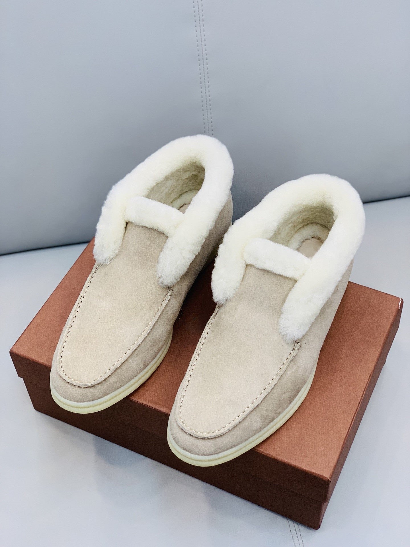 Casual loafers