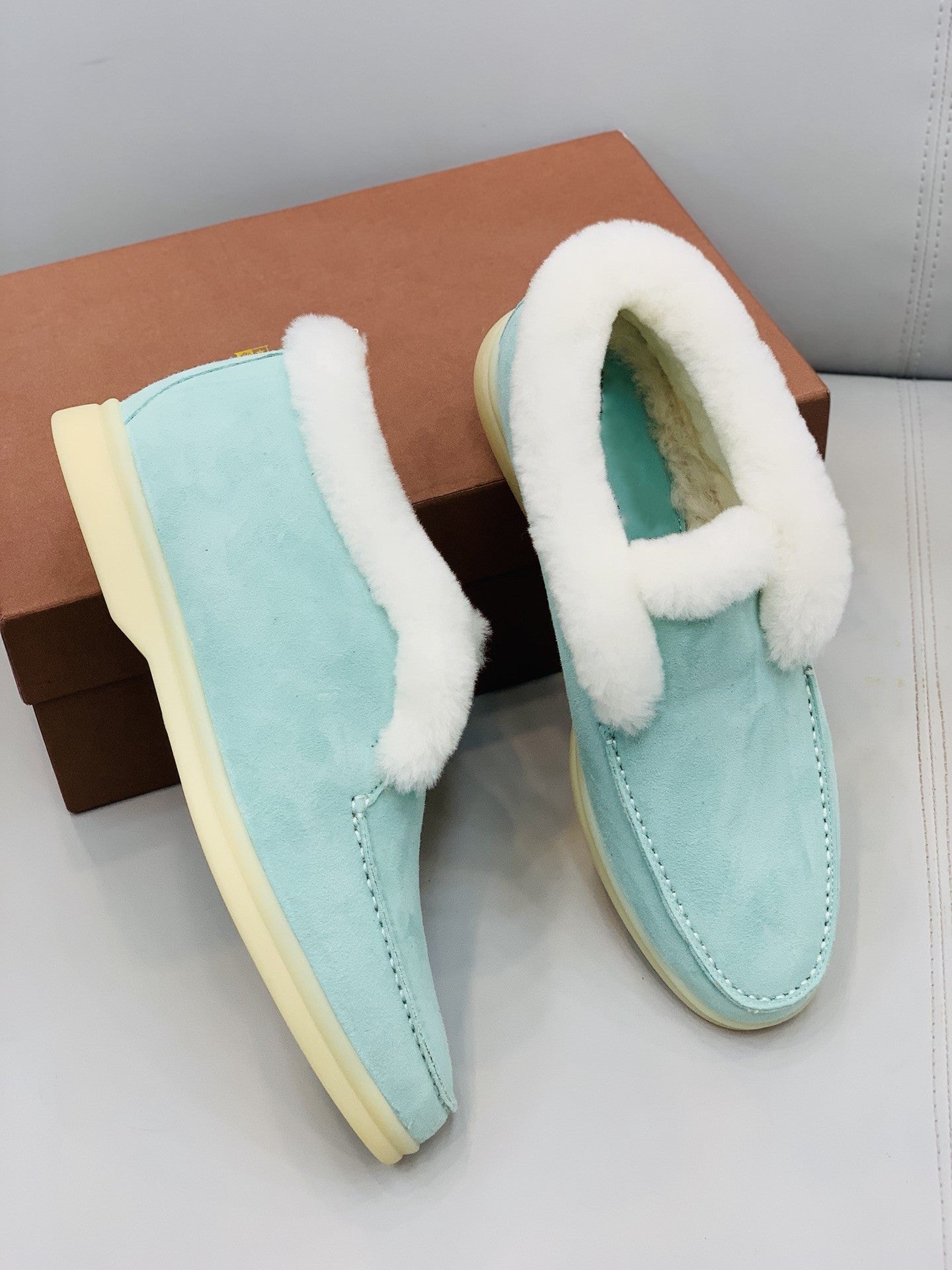 Casual loafers
