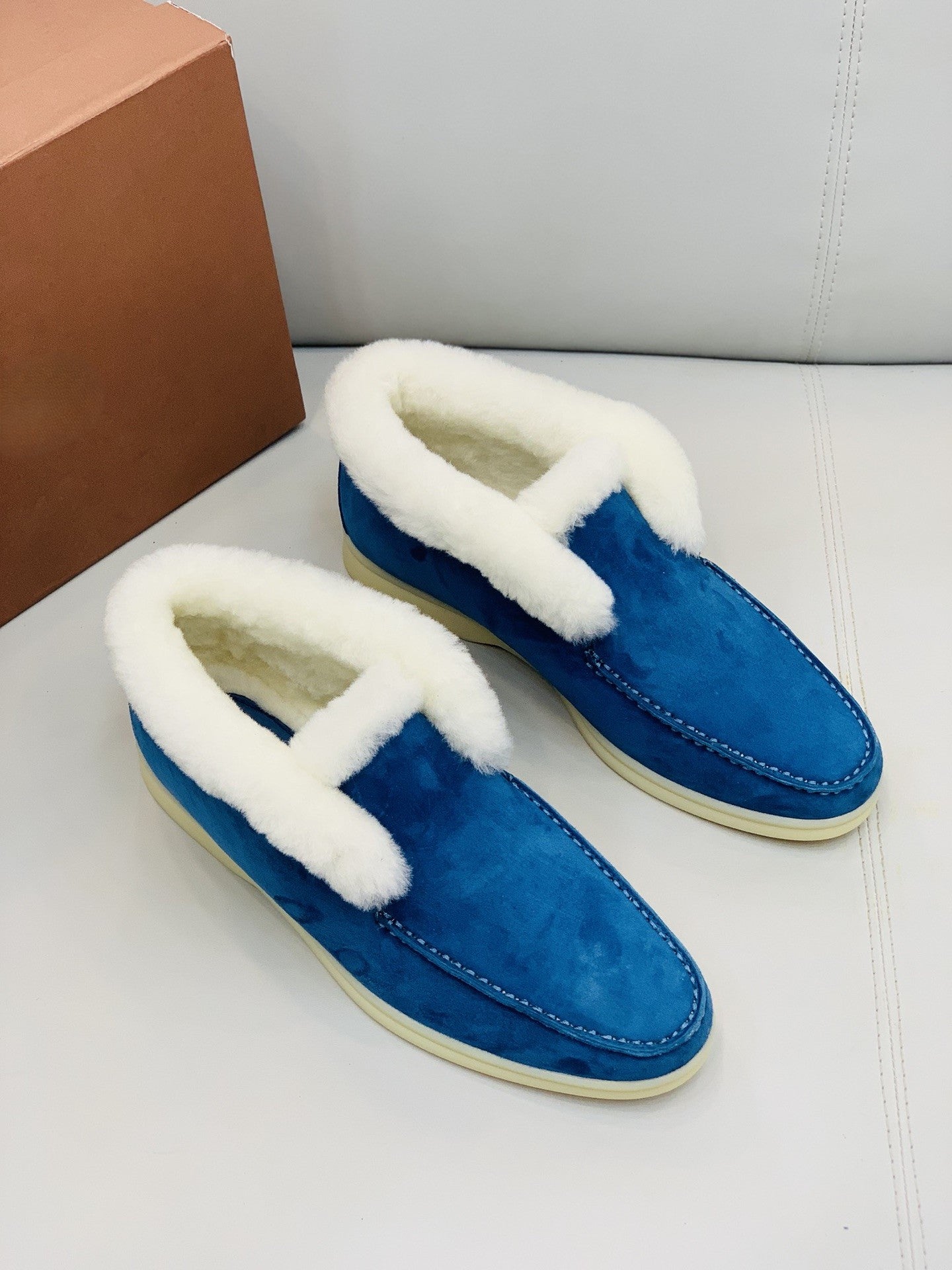Casual loafers