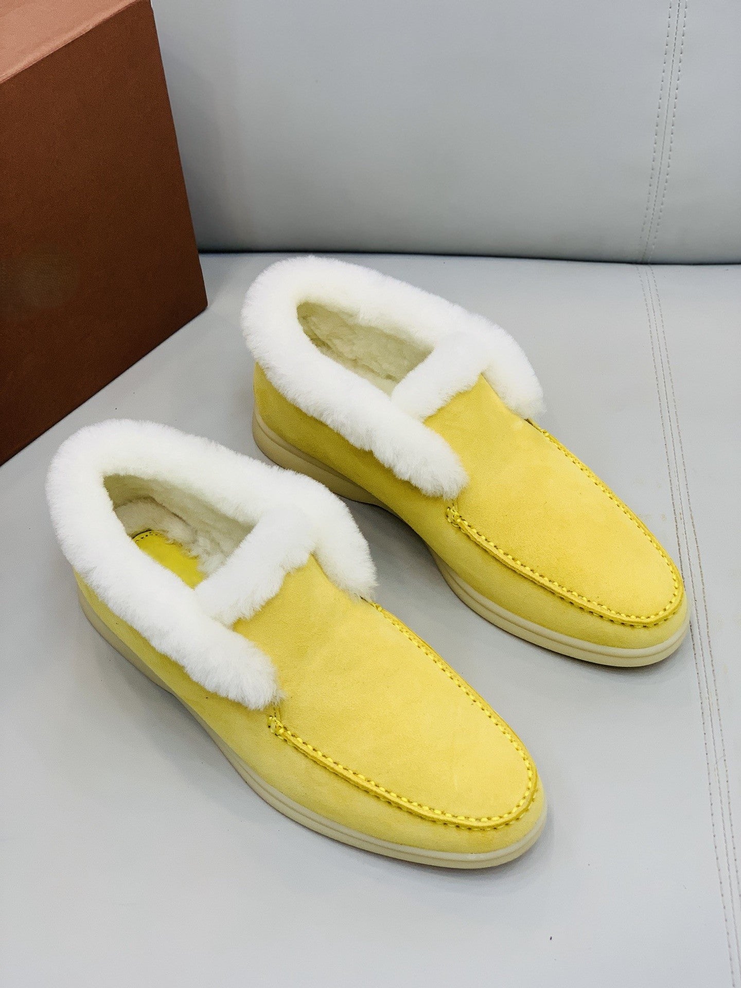 Casual loafers