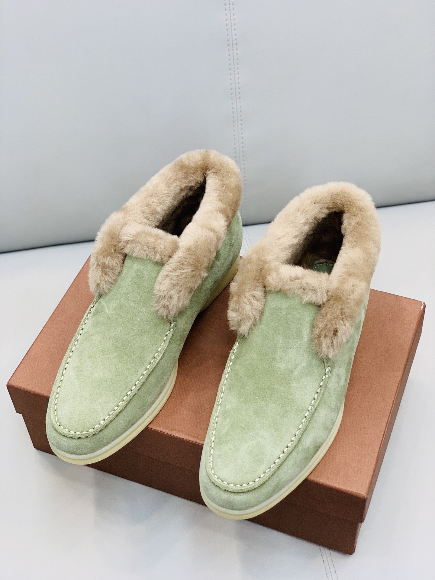 Casual loafers