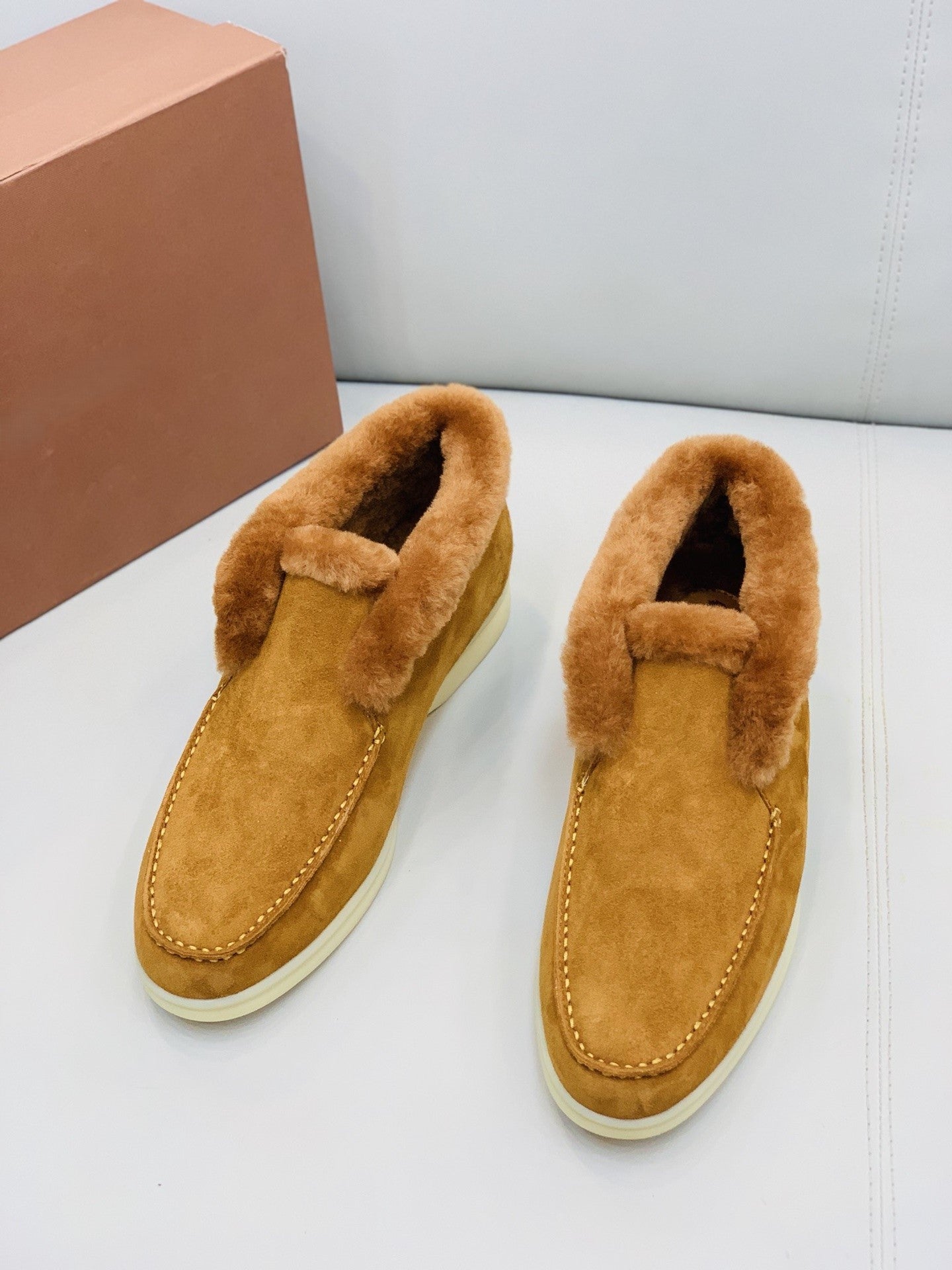 Casual loafers