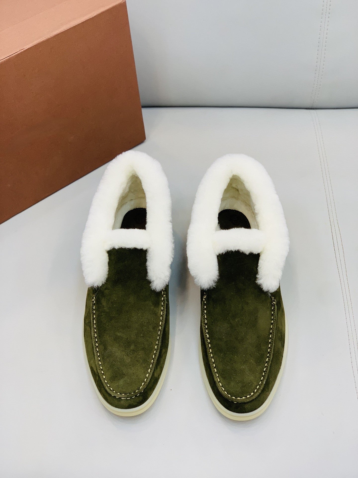Casual loafers
