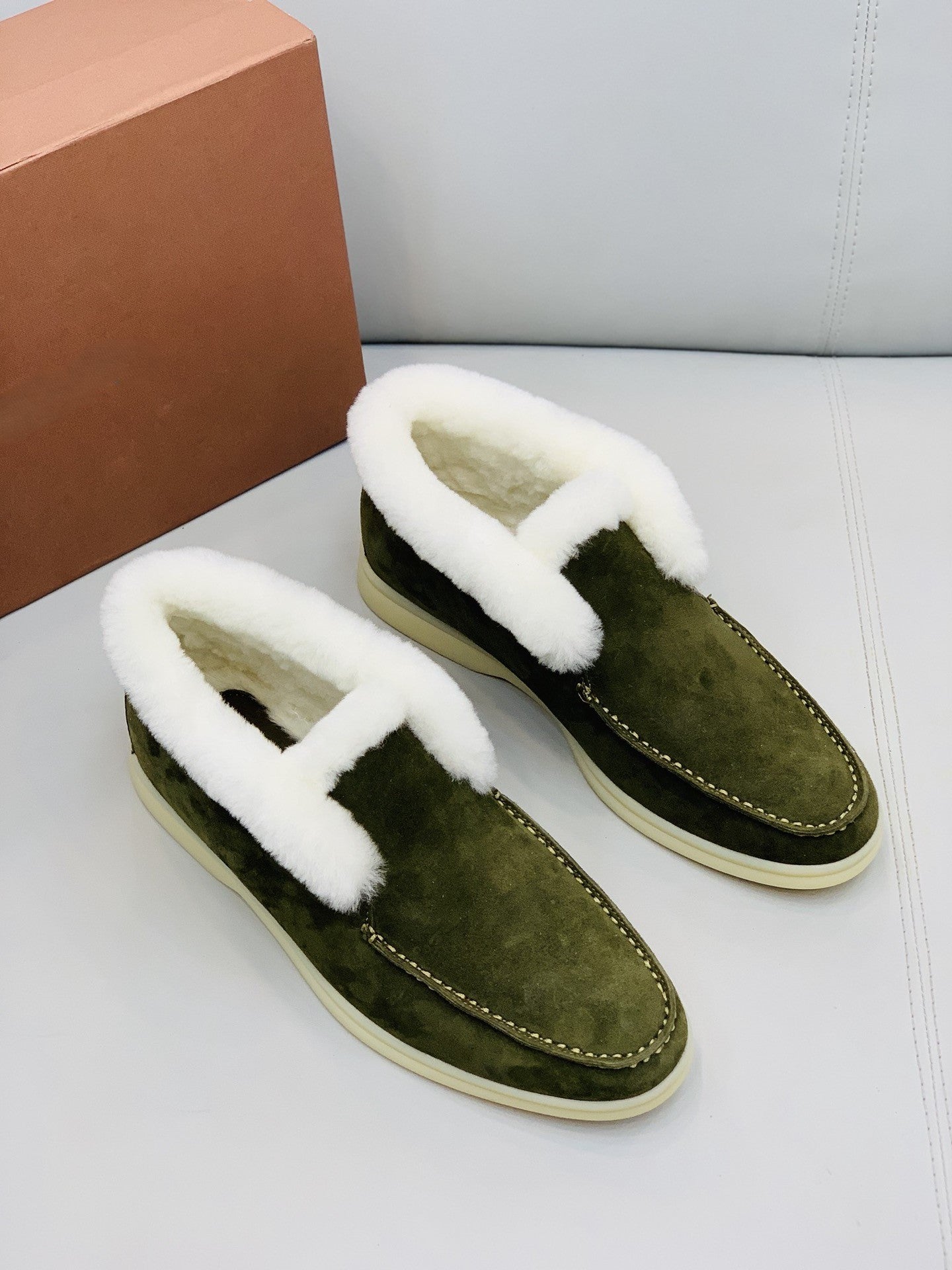 Casual loafers