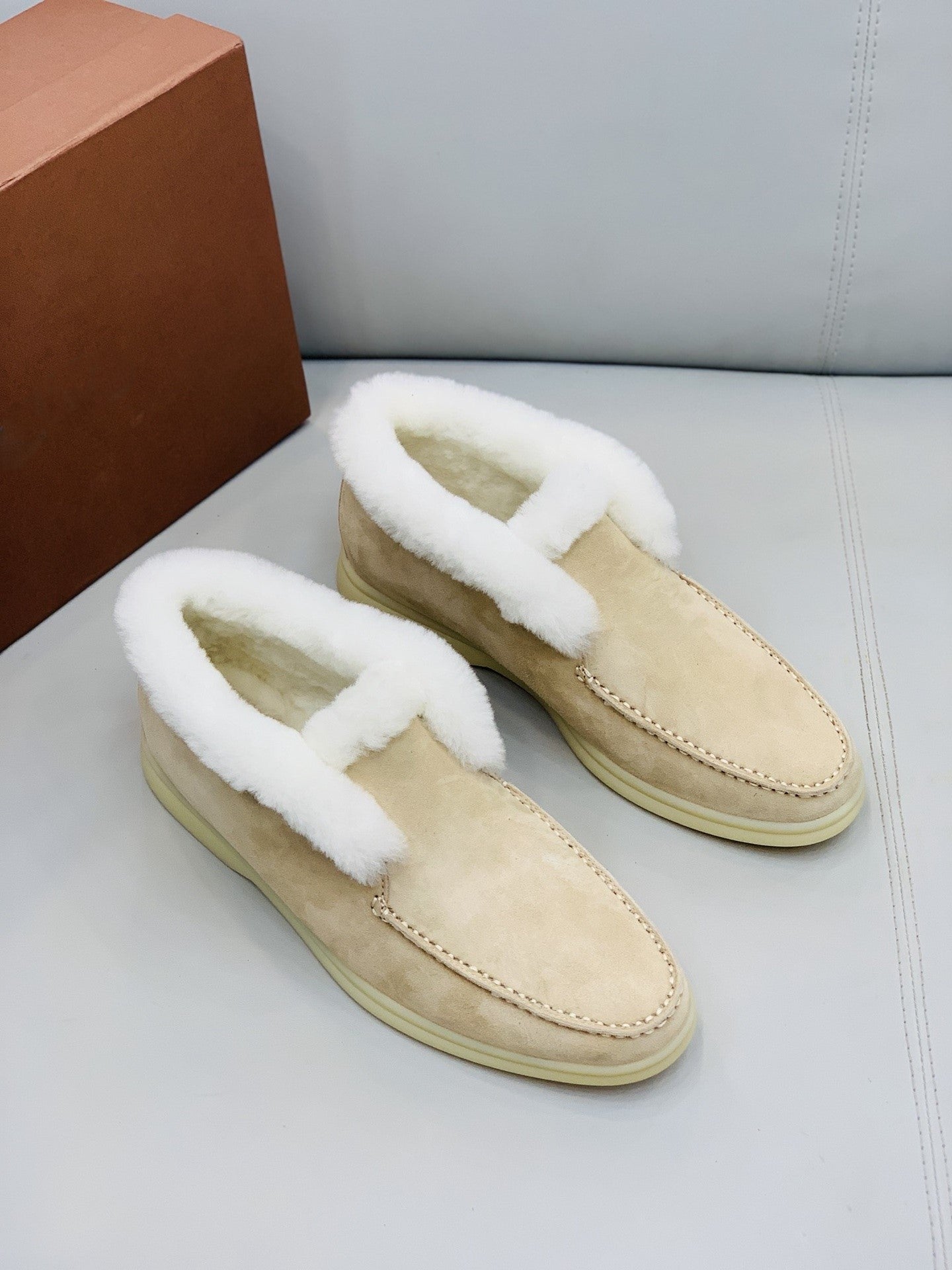 Casual loafers