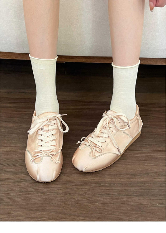 White bow casual flat sneakers
