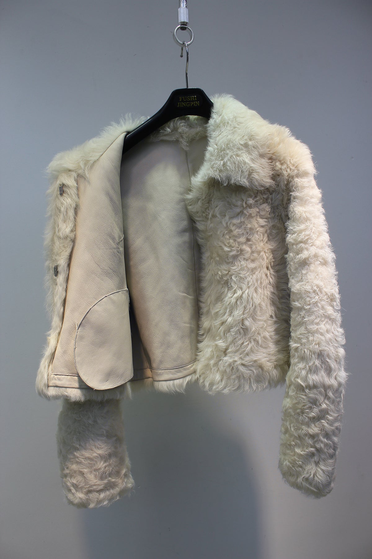 Spanish Tuscan sheepskin all-in-one simple short fur coat