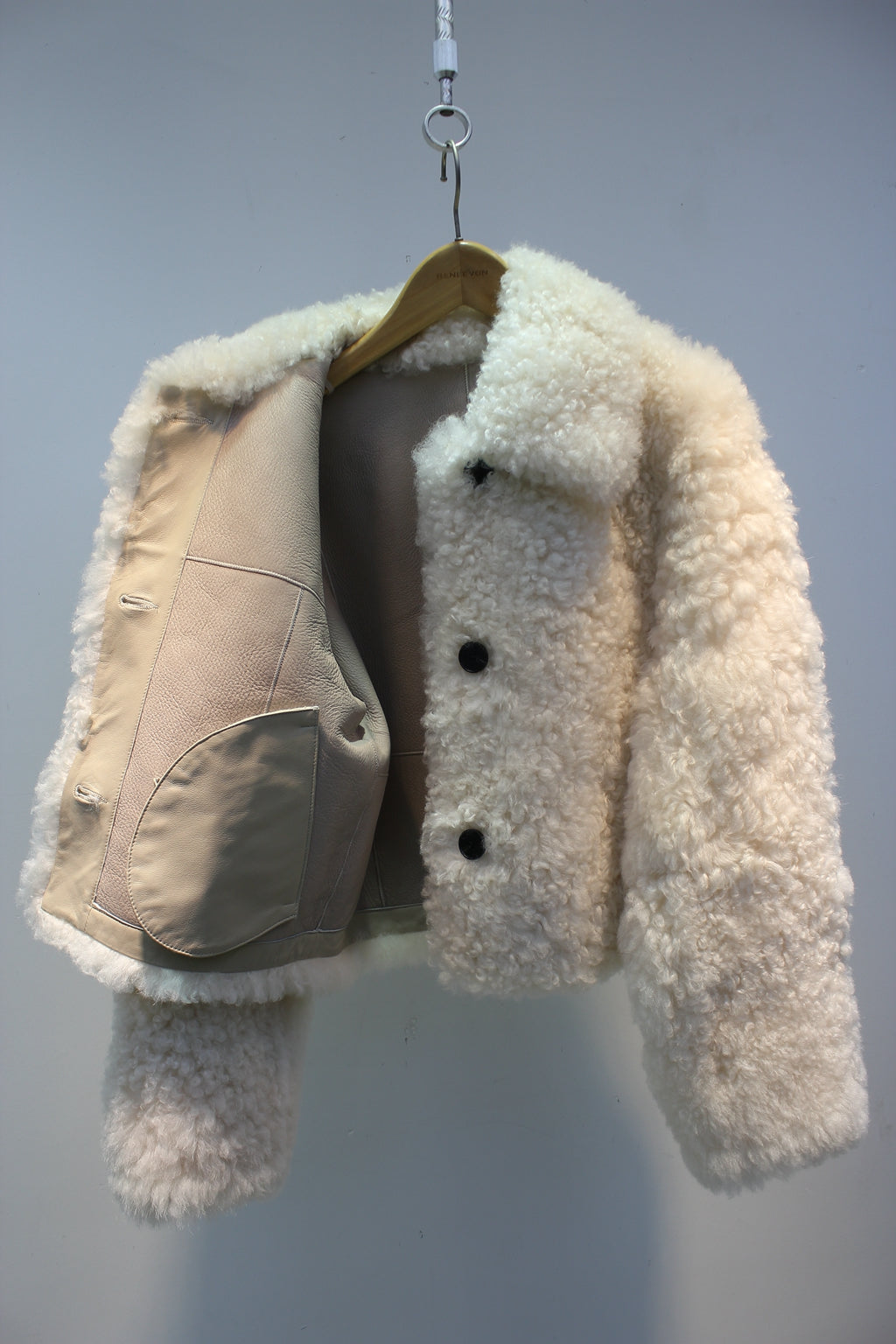 Lcelandic imported sheepskin all-in-one French style short fur coat