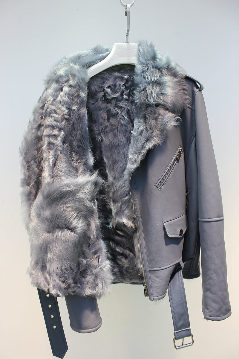 Soft and comfortable Xiaohu sheepskin all-in-one motorcycle fur jacket