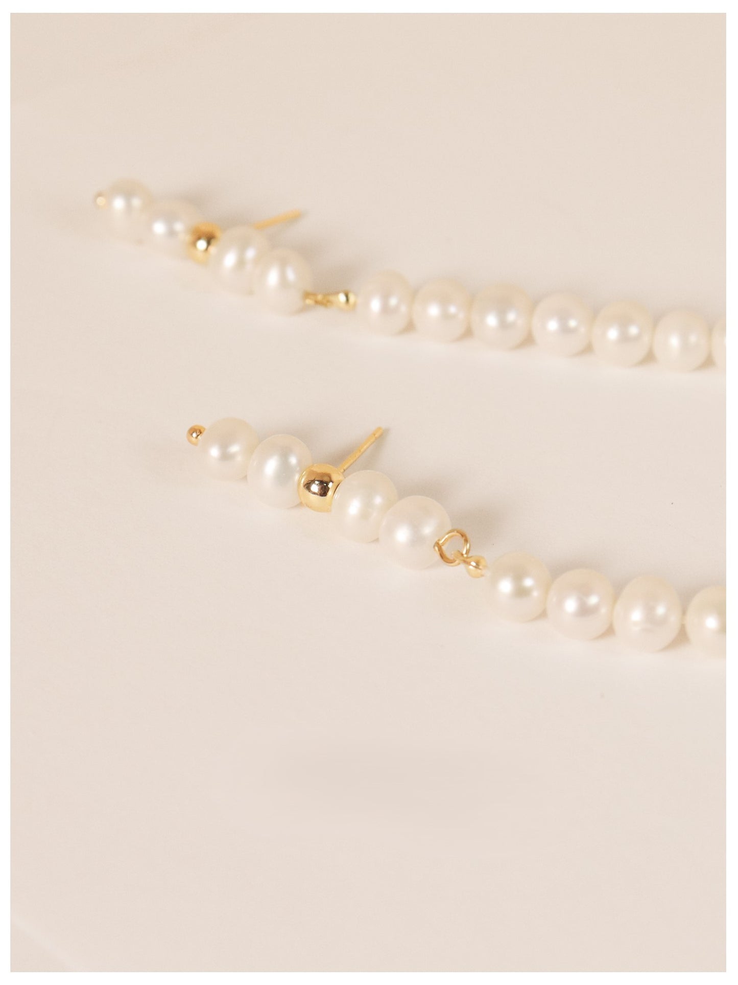 Women's natural pearl long pendant earrings
